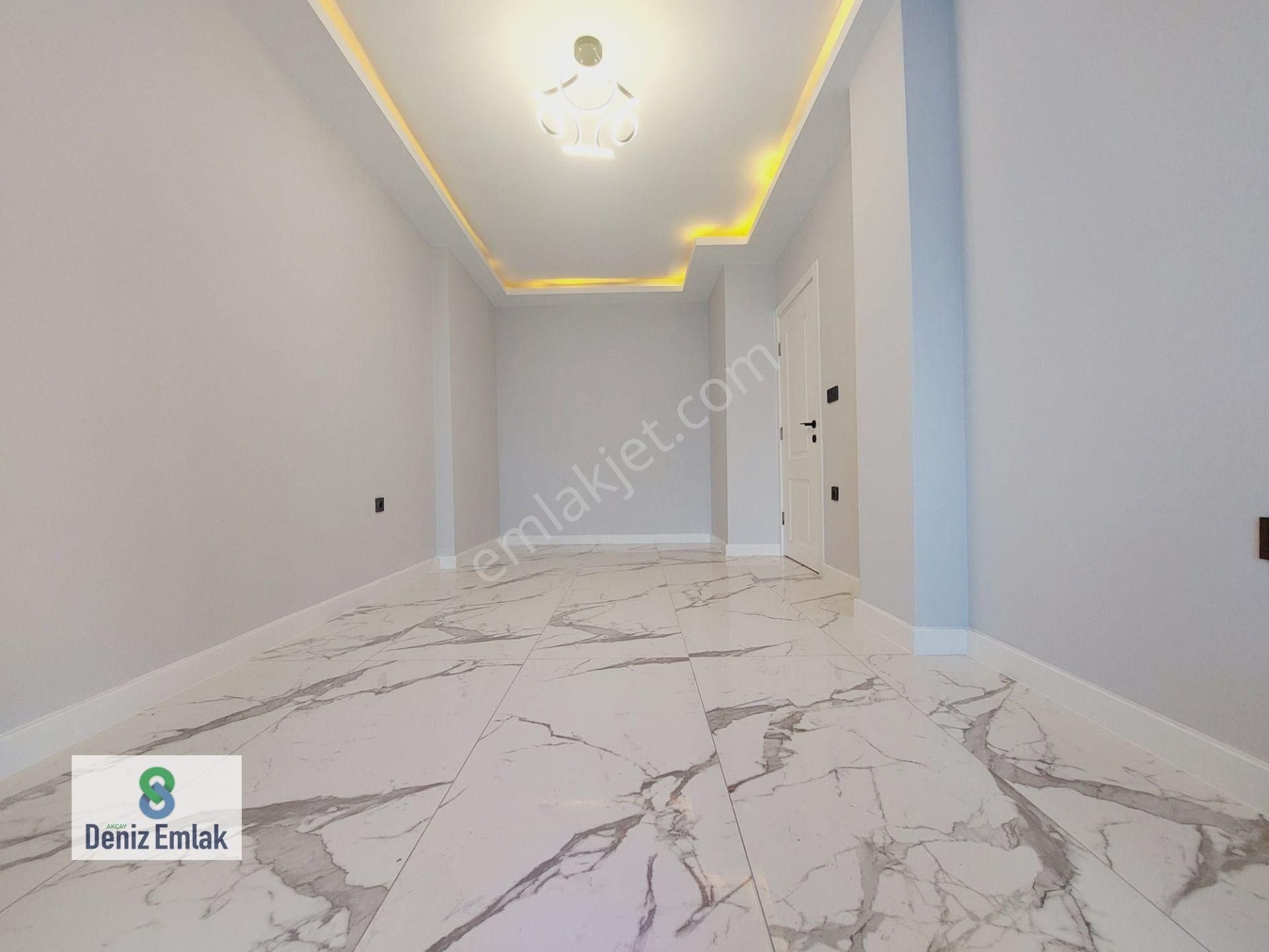 Denizden Akçayda Öncephe Arakat Yeni Yerden Isıtmalı Satılık 1+1 Daire. - Görsel 32