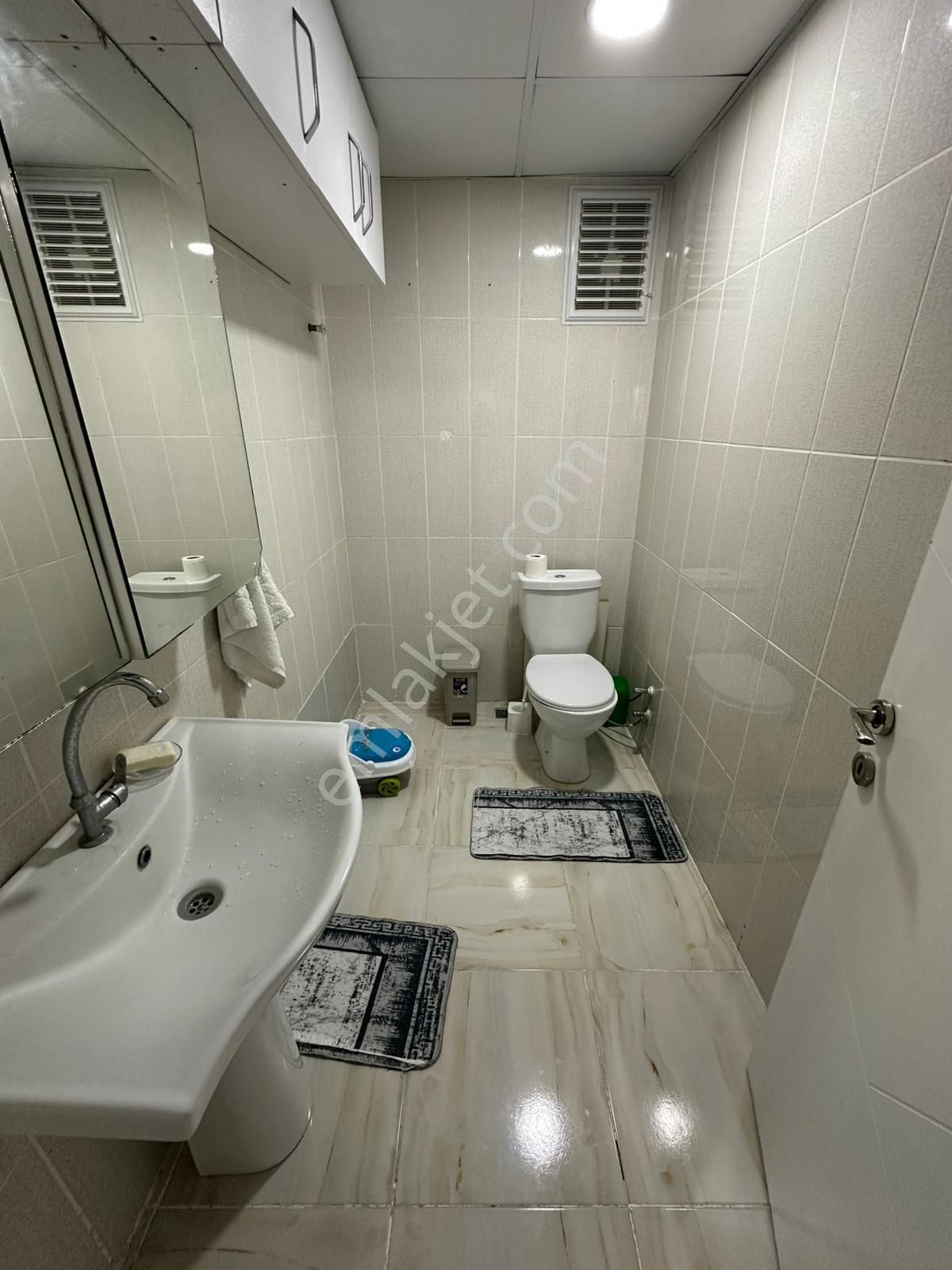 Tuğra'dan Acil Reşadiye'de 3+1 Site İçi Ara Kat Satılık Daire - Görsel 10