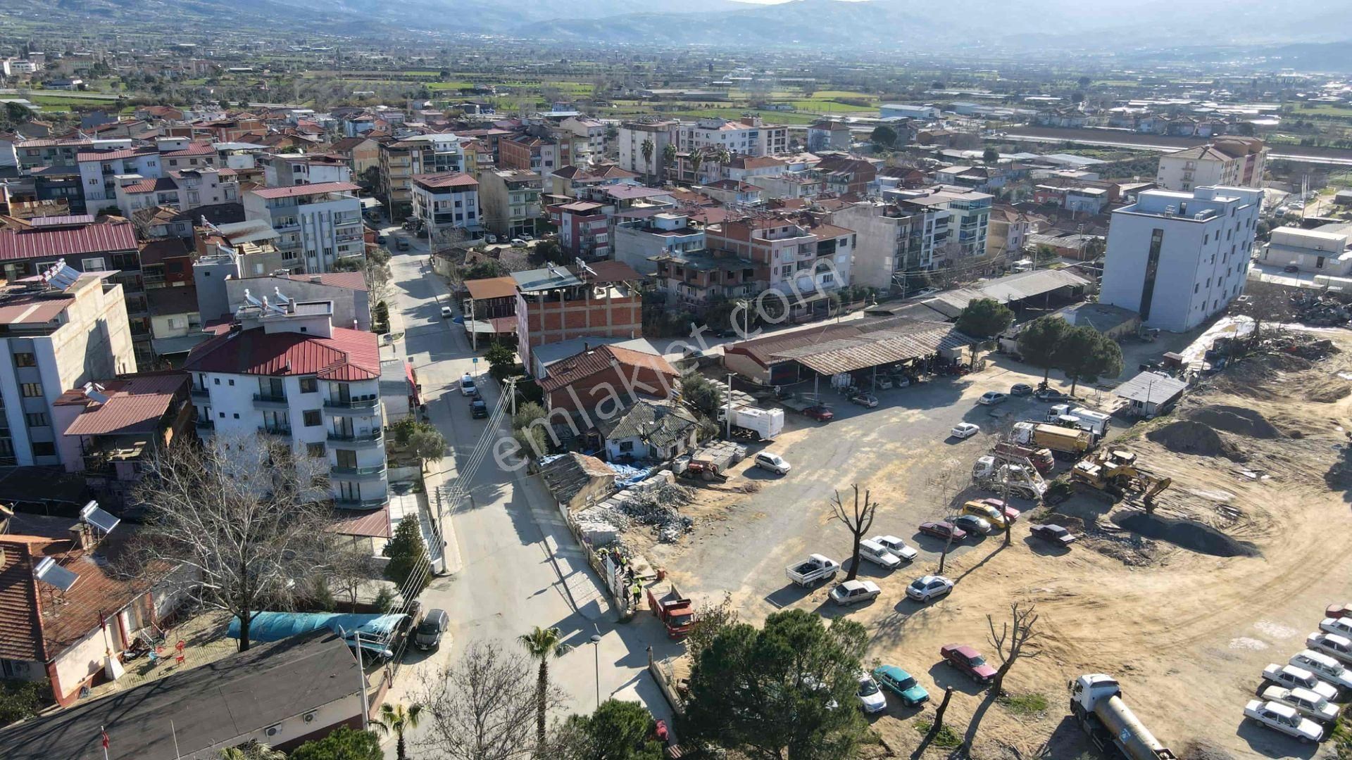 Meta'dan Şantiye Girişinde Cadde Üzeri 267 M² Arsa - Görsel 8