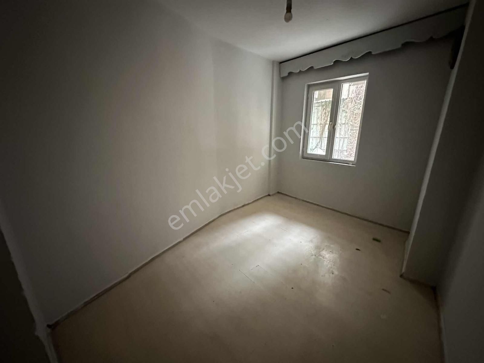 Metroya Yakın İçi Yenilenmiş Yüksek Giriş 2+1 Satılık Daire - Görsel 6