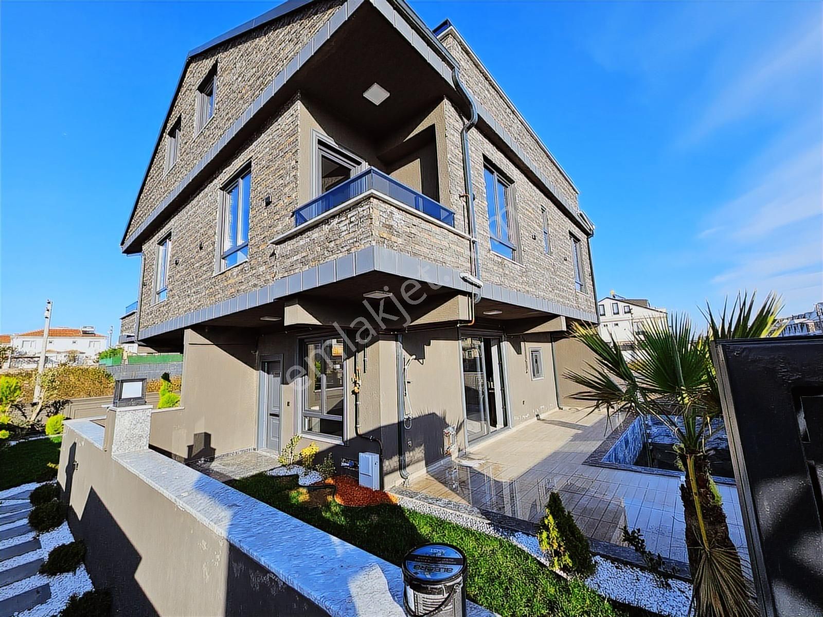 Deniz'den 4+1 Havuzlu,yerden Isıtmalı Lüks Villa-tanıtım Videolu - Görsel 9