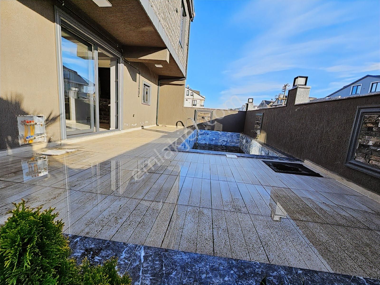 Deniz'den 4+1 Havuzlu,yerden Isıtmalı Lüks Villa-tanıtım Videolu - Görsel 25