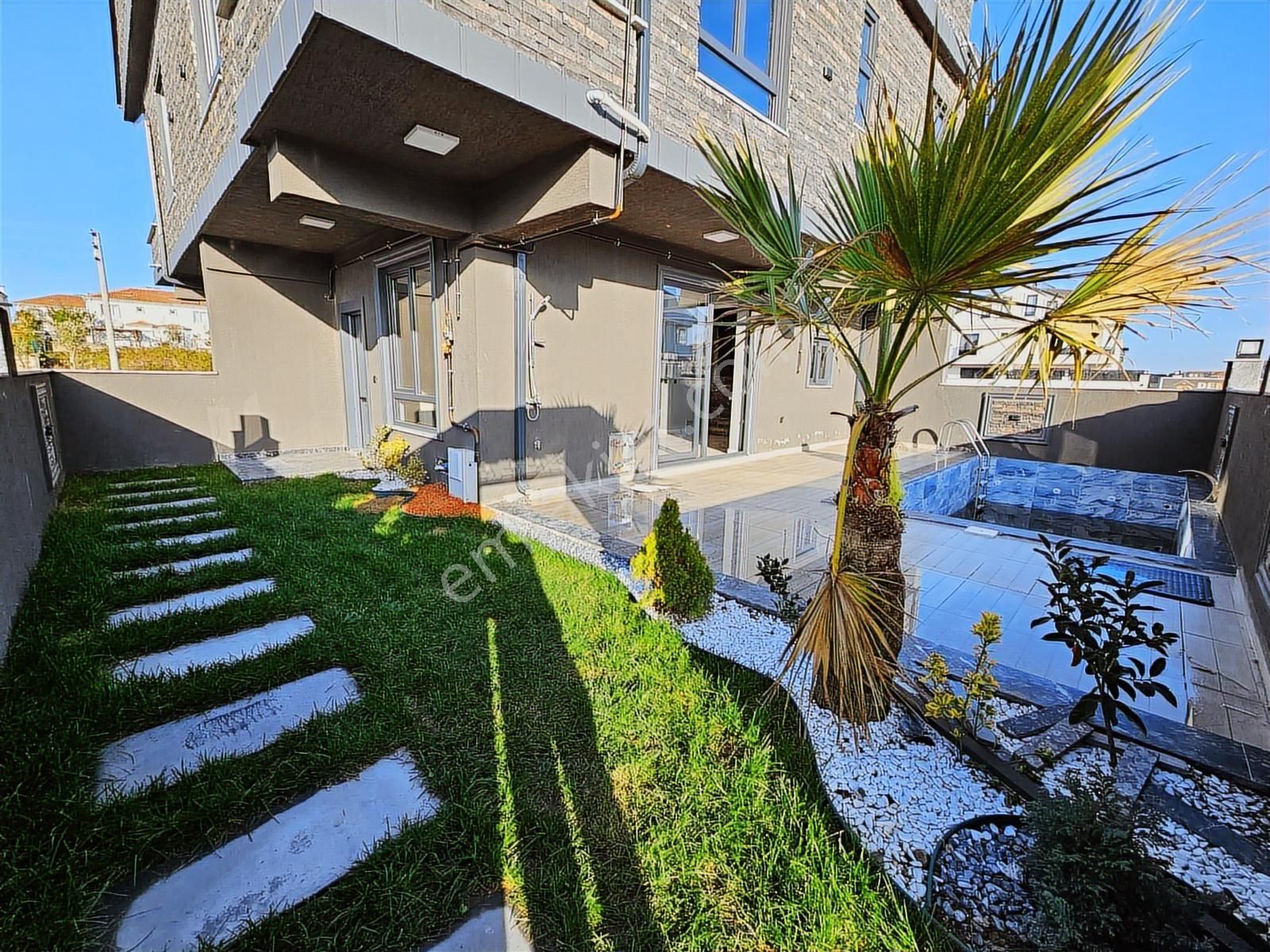 Deniz'den 4+1 Havuzlu,yerden Isıtmalı Lüks Villa-tanıtım Videolu - Görsel 2