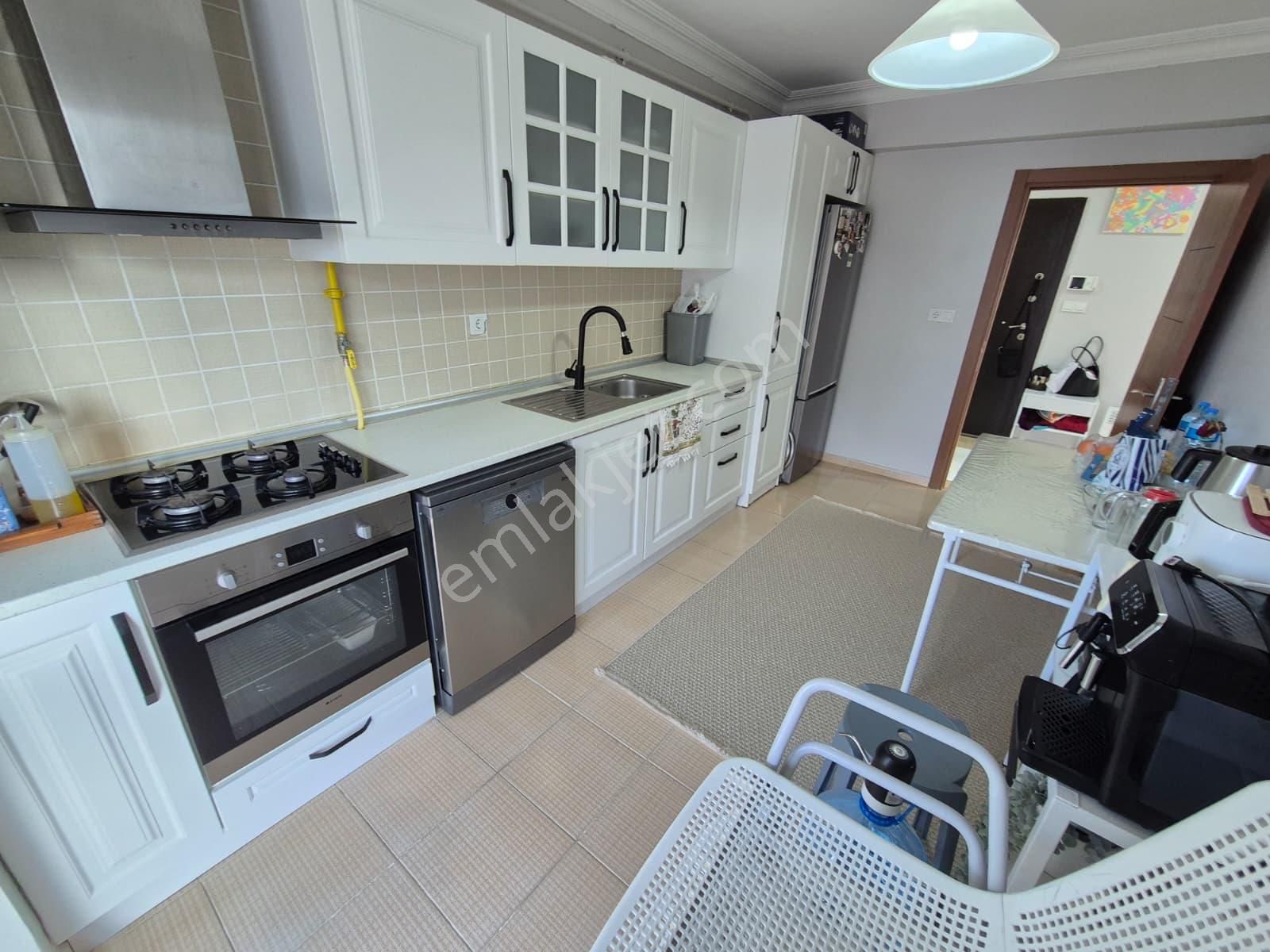 Delux'den Hürriyet Mah'de Deniz Manzaralı Satılık 3+1 Daire - Görsel 4