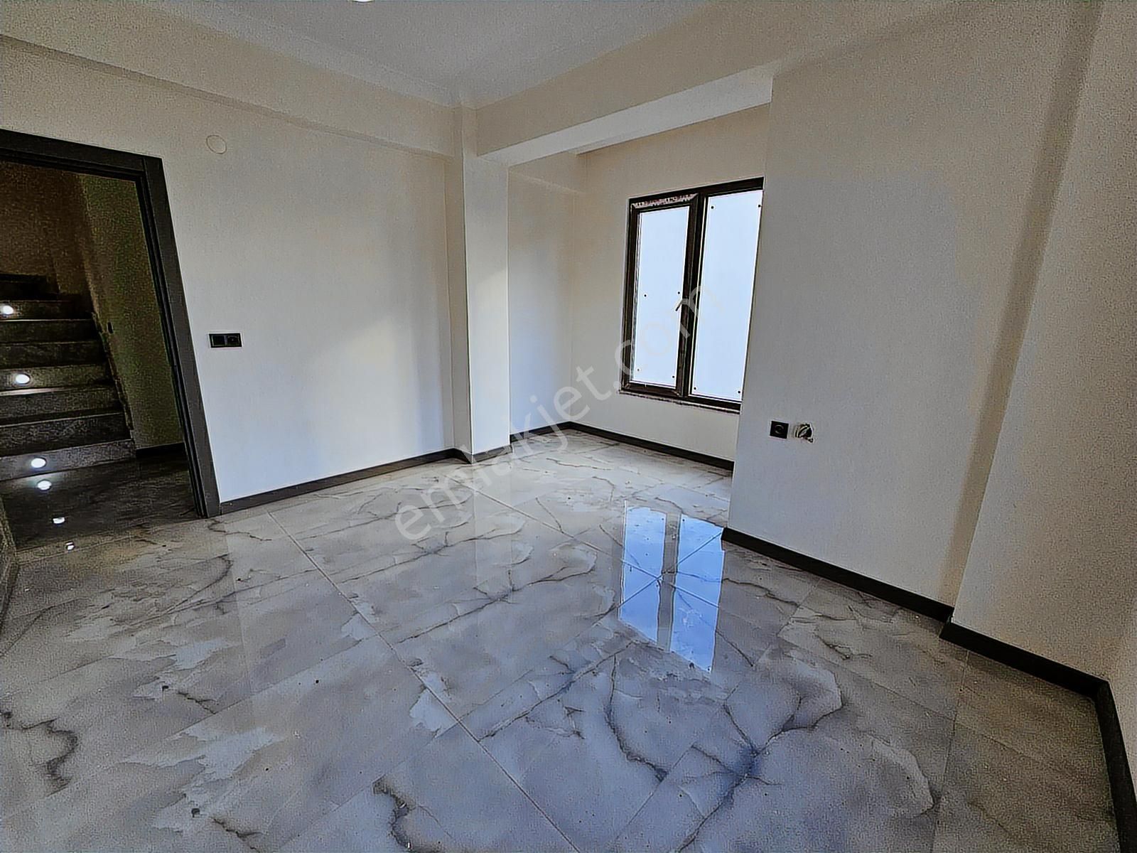 Deniz'e 2.parsel 4+1 Müstakil Havuzlu,ebeveyn Banyolu Lüks Villa - Görsel 19