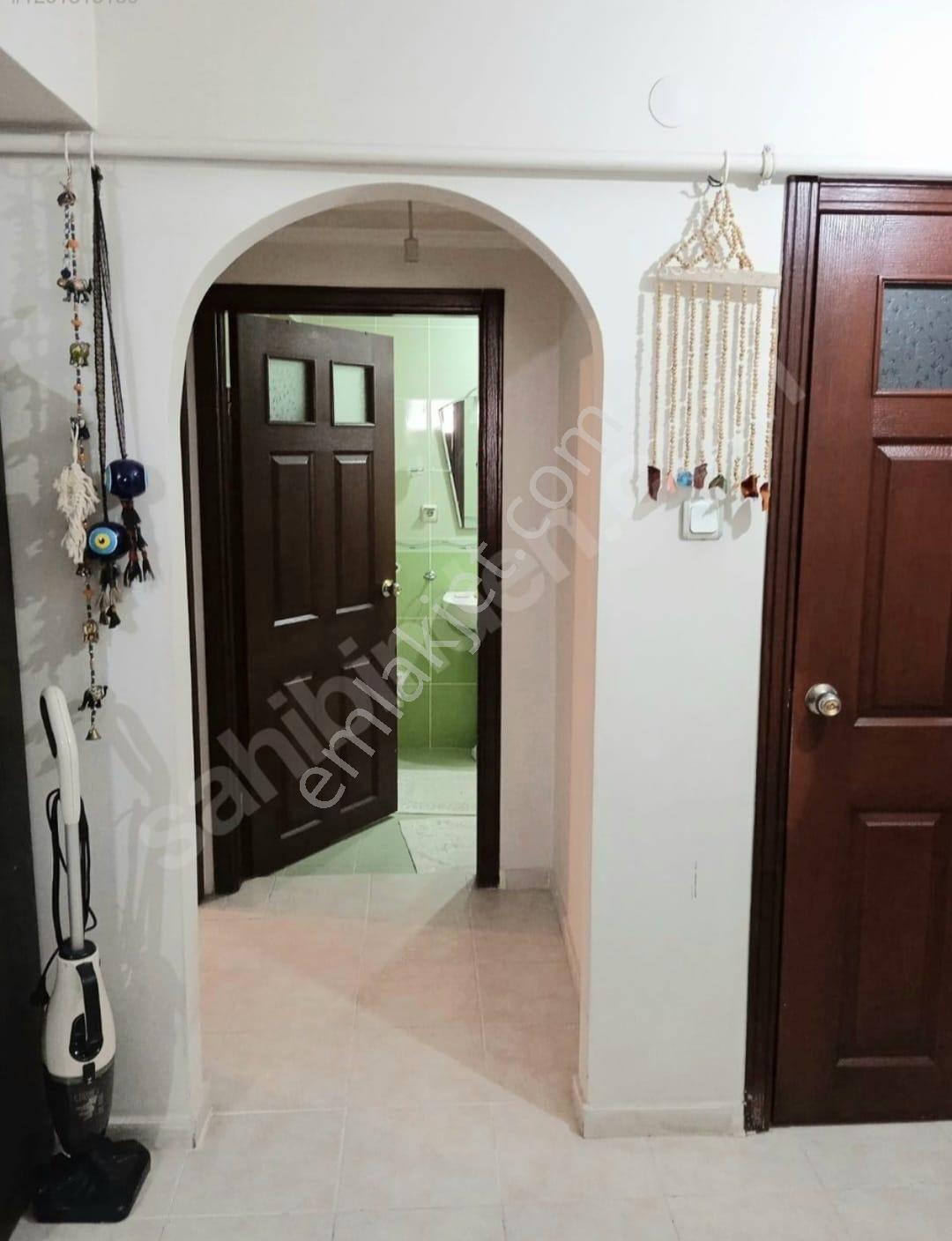 Benliler Emlaktan Çiçekli Mah 3+1 Orta Katta Yapılı Satılık Daire - Görsel 8