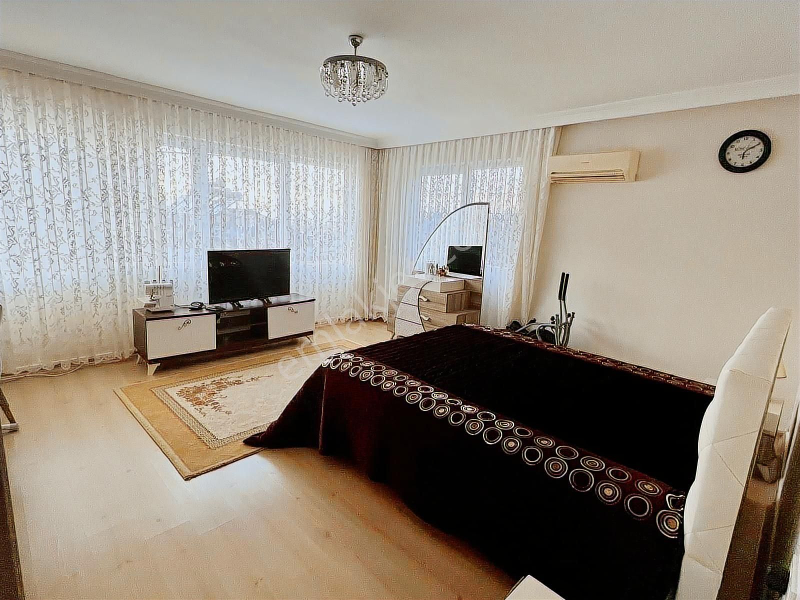 Patlangıç'ta 180 M2 3+1 Ters Dubleks Manzaralı Satılık Daire - Görsel 9