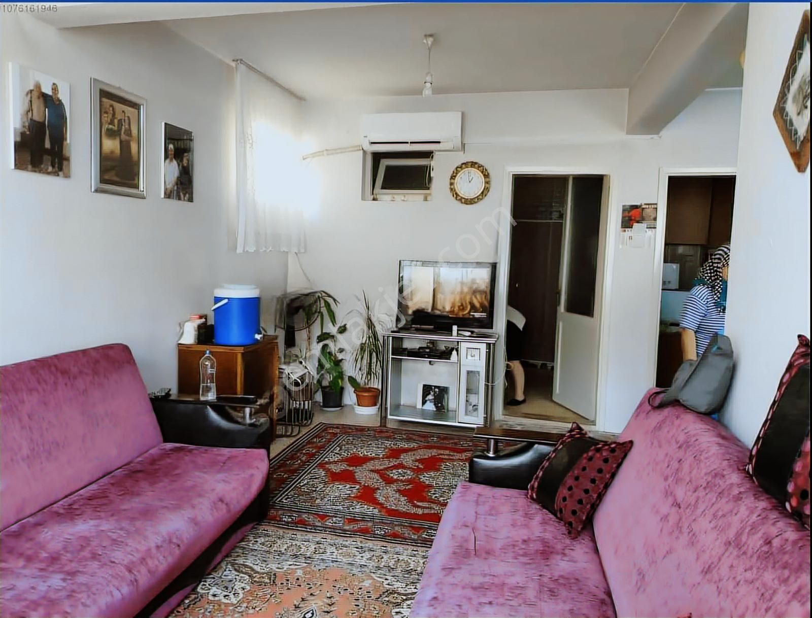 4 Farklı Ailenin Oturabiliceği Evimiz