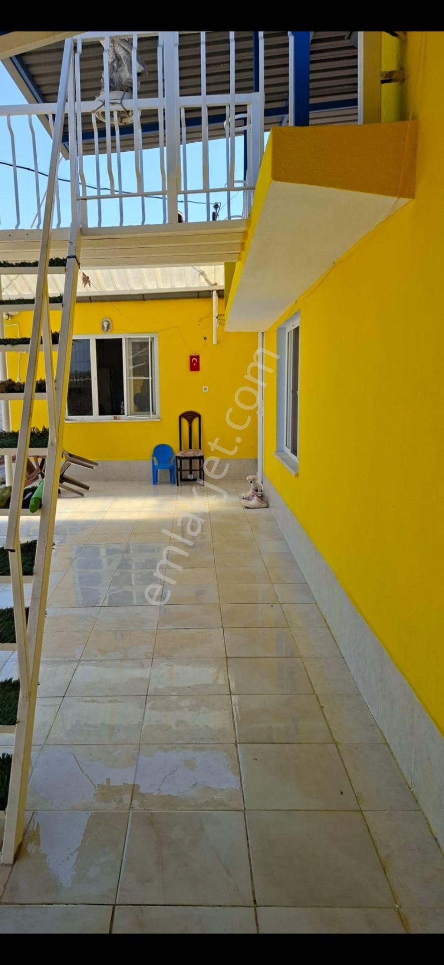 Aydın Nazilli Yöntem Emlaktan Yenipazar Hükümet Mahallesinde Satılık 4+1 Müstakil Ev