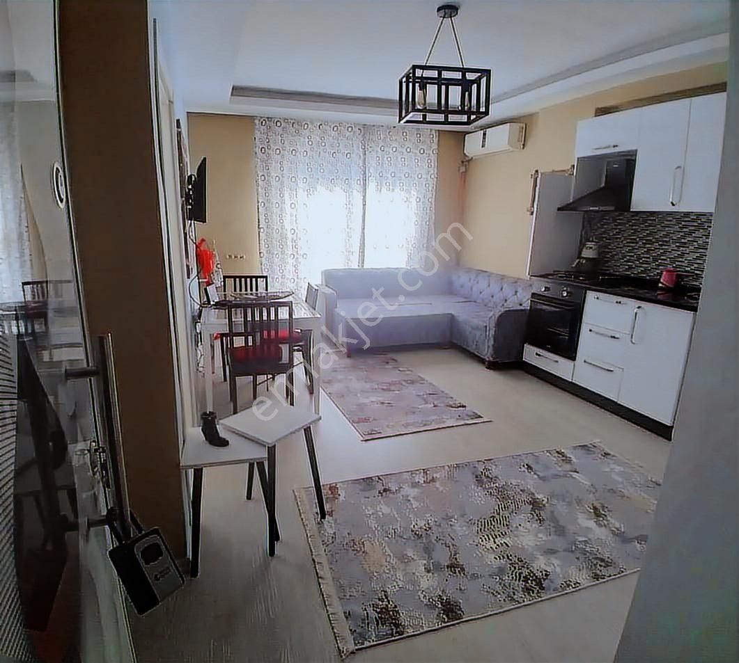 Konyaaltı Hurma Mah Havuzlu Eşyalı 1+1 Daire - Görsel 4