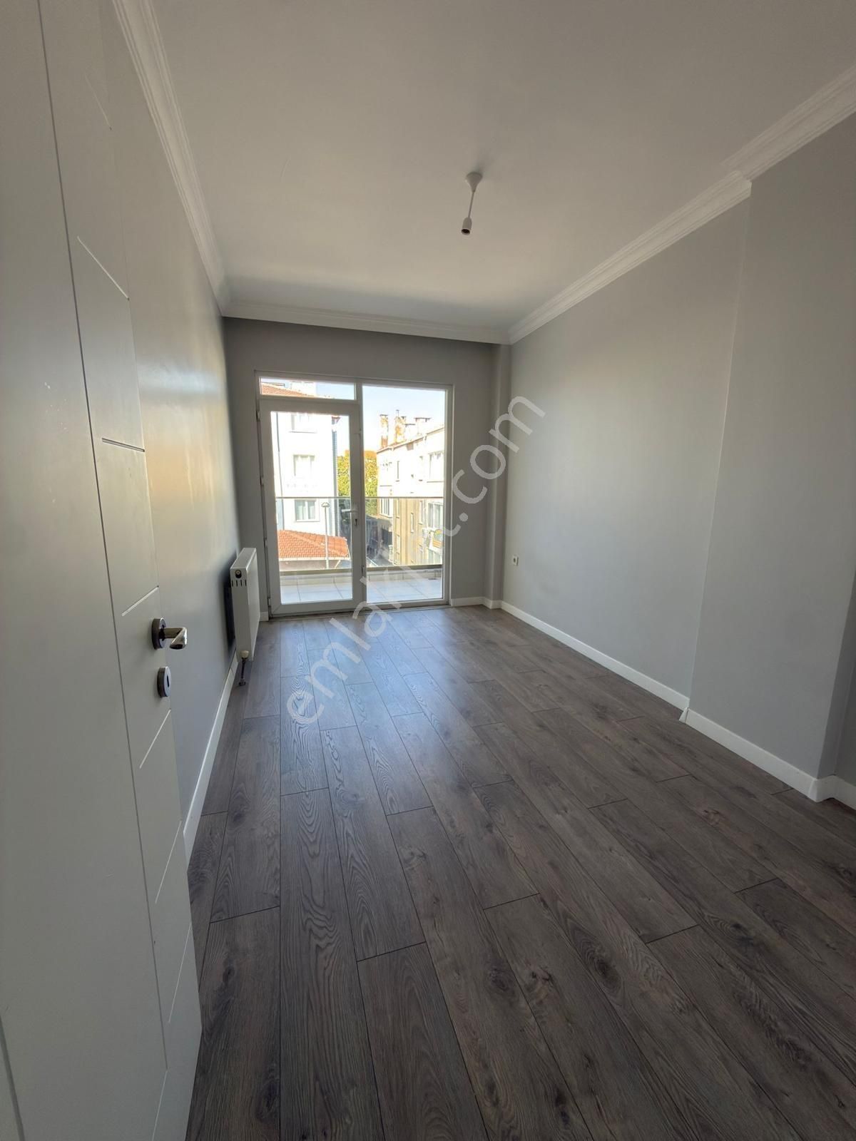 Saray Çarşı Kiralık 3+1 Lüx Daire - Görsel 15