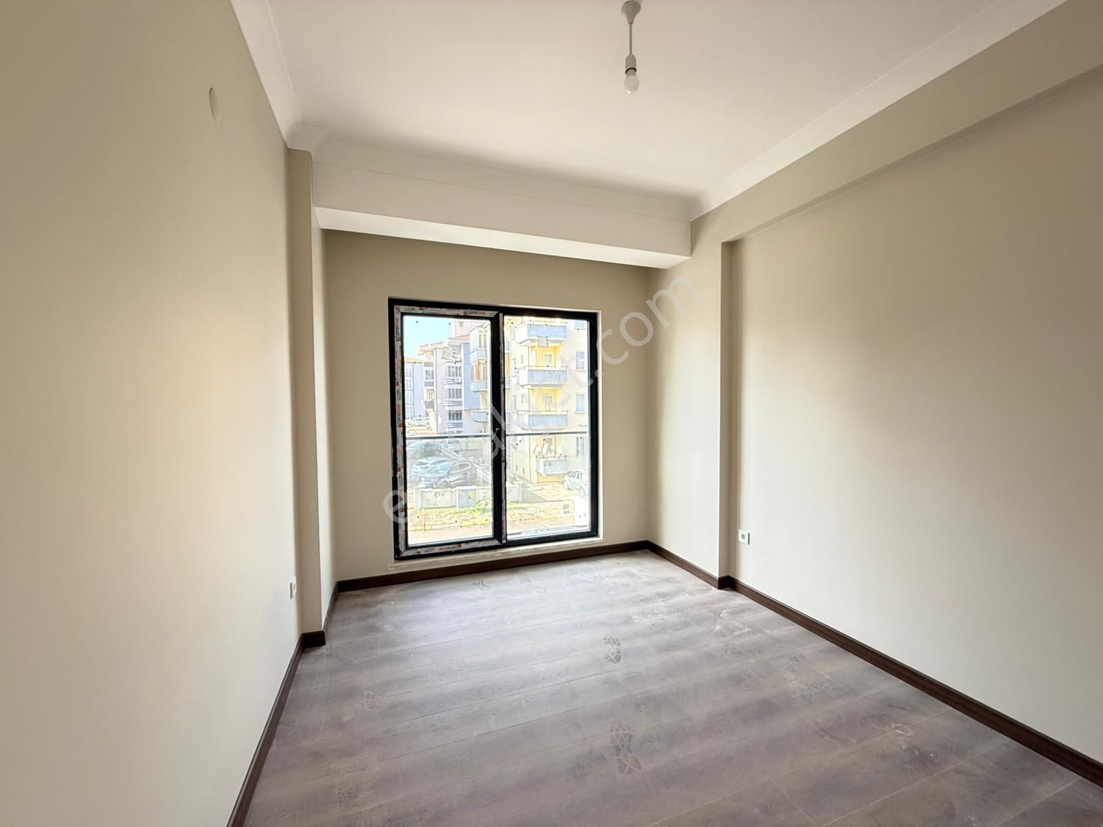 Cb King'den Plevne Mah. Savaştepe Caddesi 2+1 Kiralık Ofis - Görsel 8