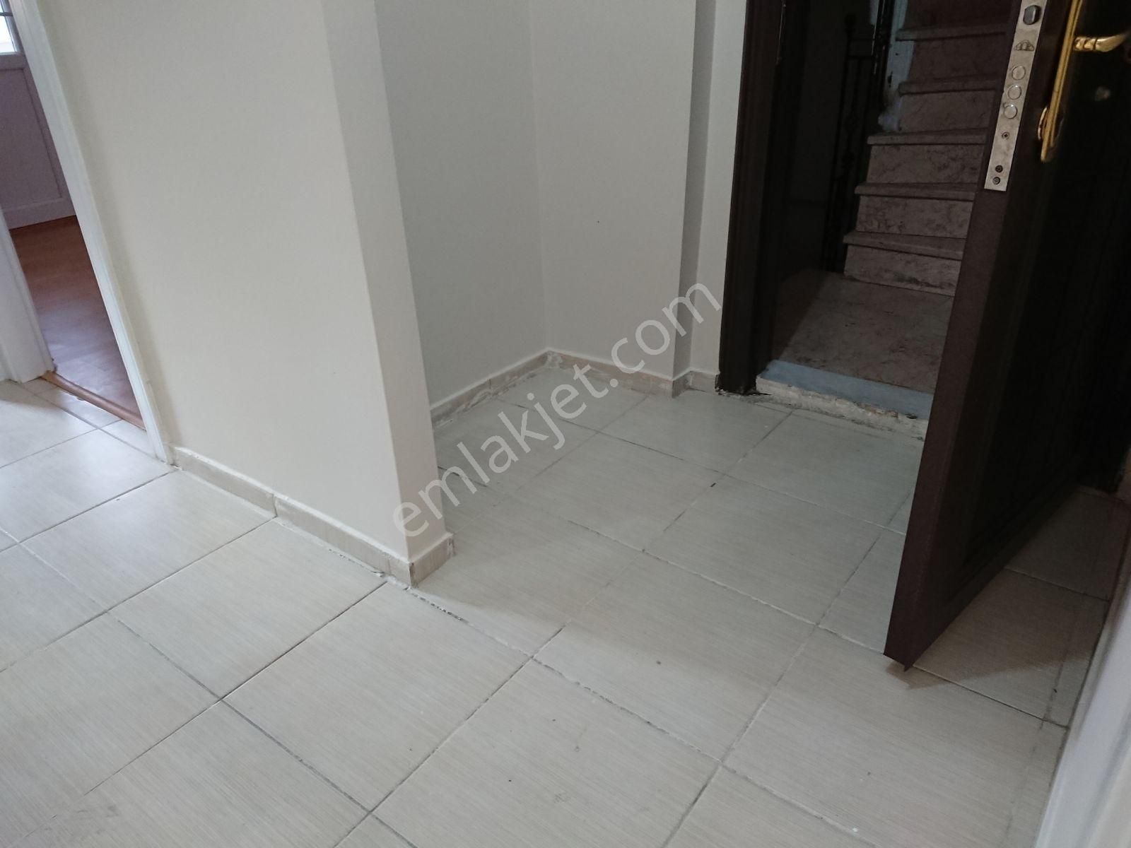 Kocamustafapaşa Yeni Bina Merkezi Konum Çiftcephe 1.kat 2+1 70mk - Görsel 13