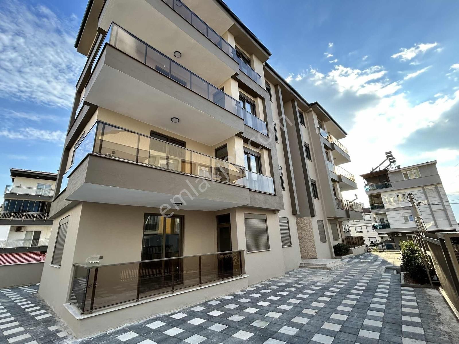 Erenköy'de Satılık 2+1 Lüks Daire Çok Şık Çok Güzel Kalite - Görsel 8