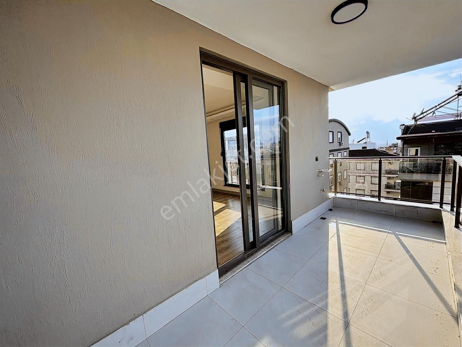 Erenköy'de Satılık 2+1 Lüks Daire Çok Şık Çok Güzel Kalite - Görsel 32