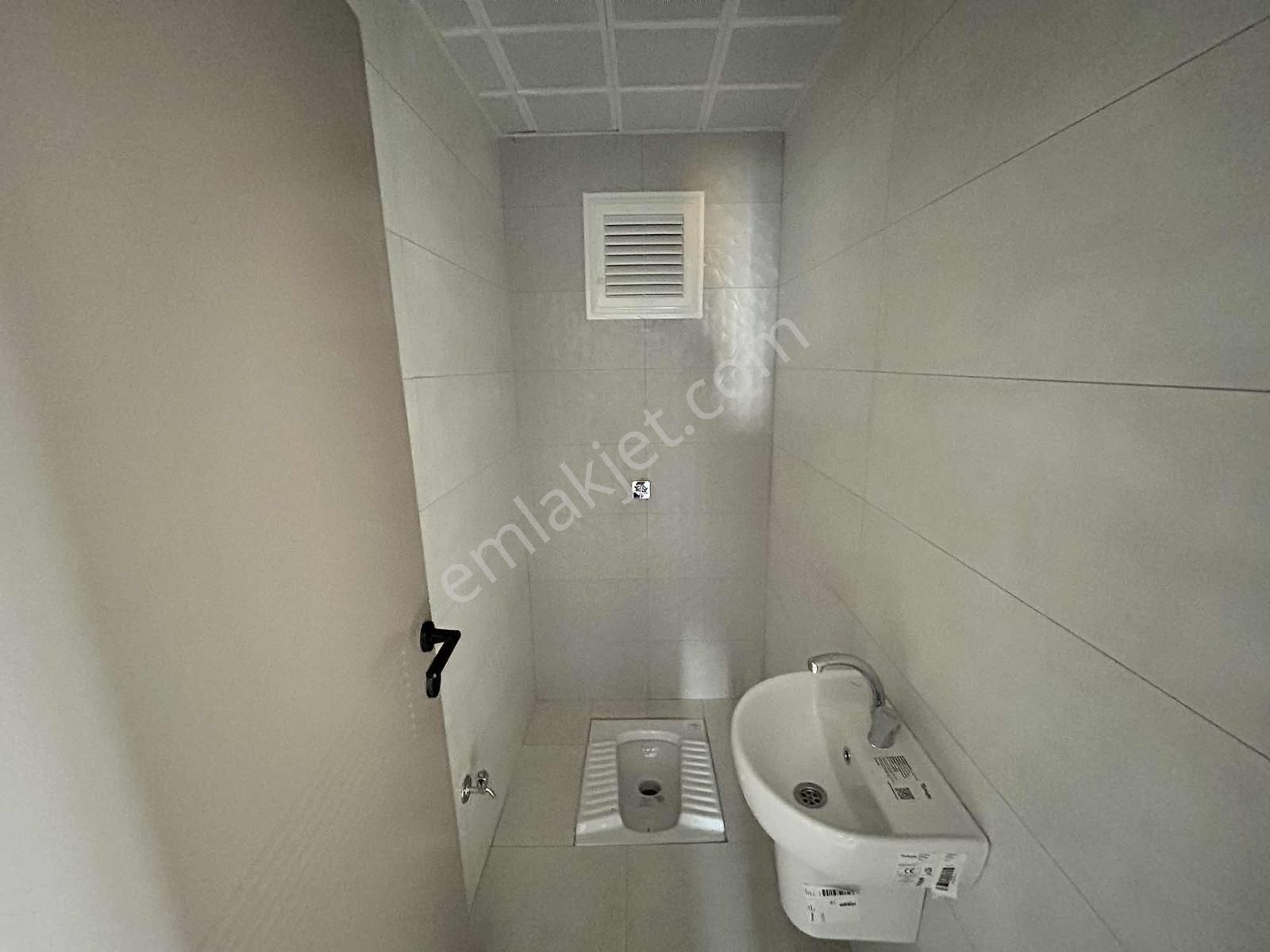 Erenköy'de Satılık 2+1 Lüks Daire Çok Şık Çok Güzel Kalite - Görsel 18