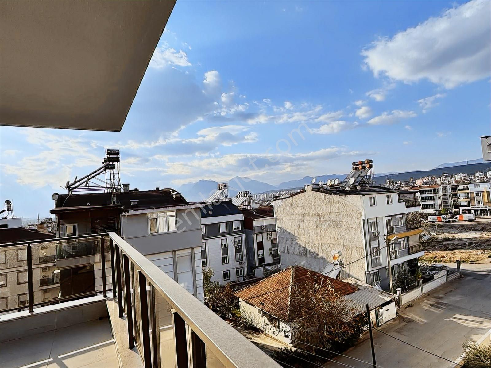 Erenköy'de Satılık 2+1 Lüks Daire Çok Şık Çok Güzel Kalite