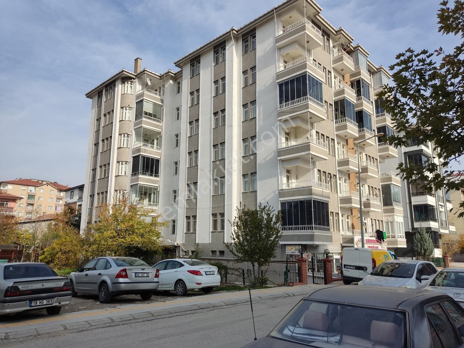 Cumhuriyet Mahallesi Lise Karşısında 3+1 Geniş Daire - Görsel 11