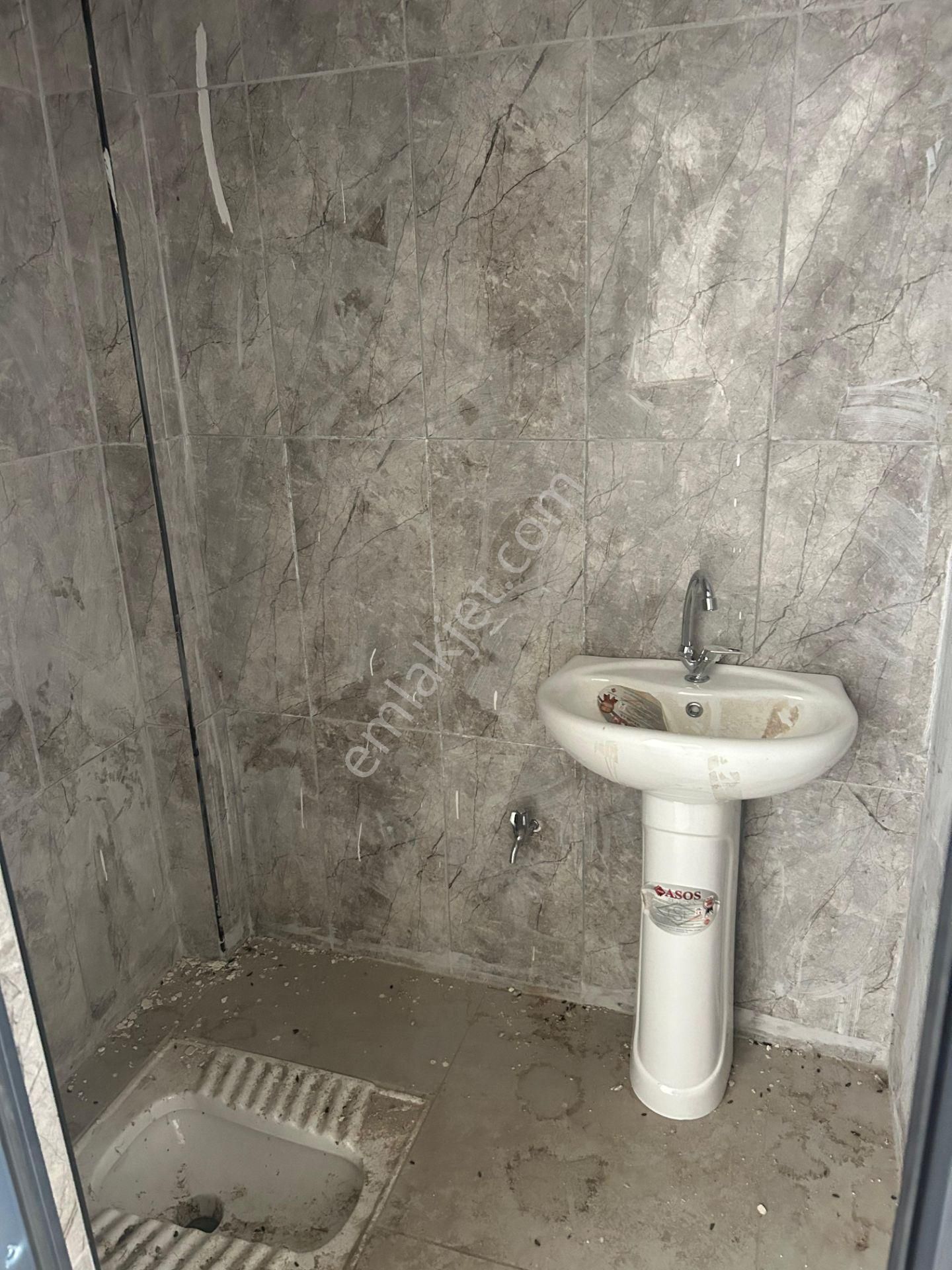 Millioğlu İnşaat'tan Karacaahmet'te Satılık Ticari Dükkan - Görsel 5