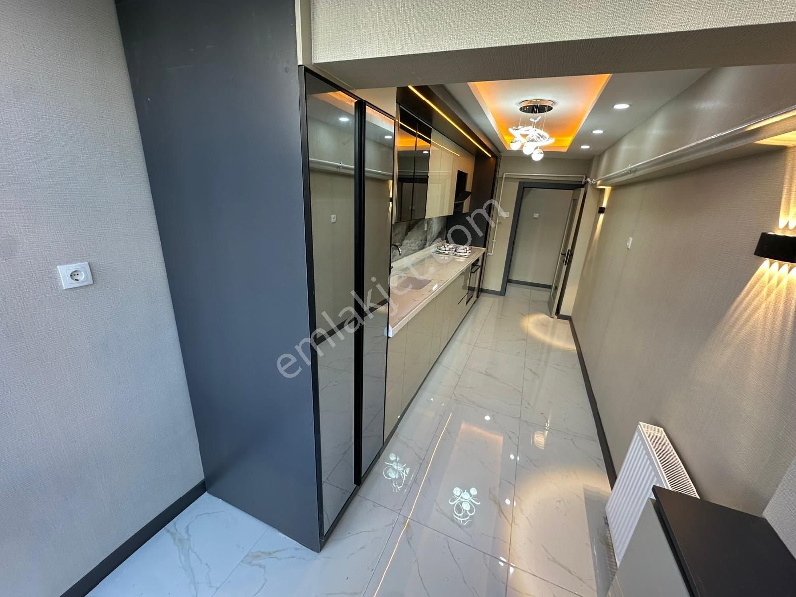 Akşemsettin Mah'de 3+1 Yüksek Giriş'te Full+full Yapılı Daire! - Görsel 3