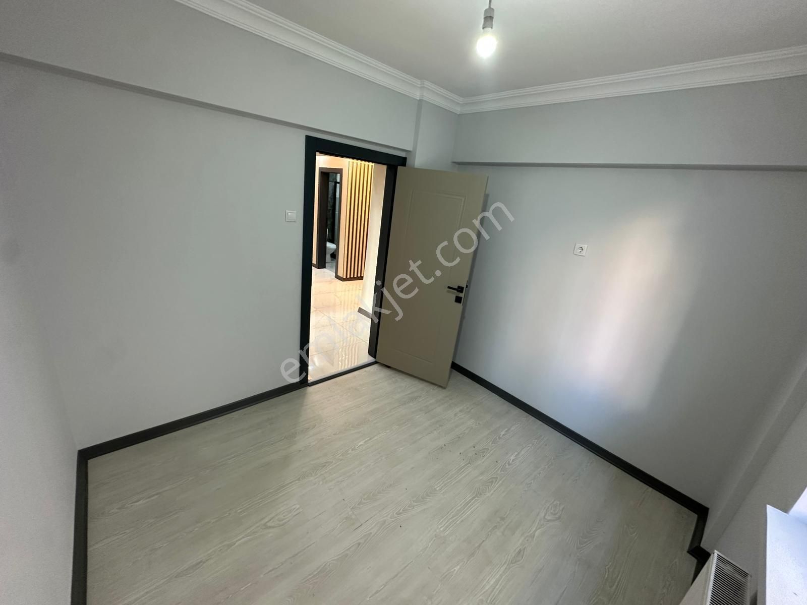 Akşemsettin Mah'de 3+1 Yüksek Giriş'te Full+full Yapılı Daire! - Görsel 16