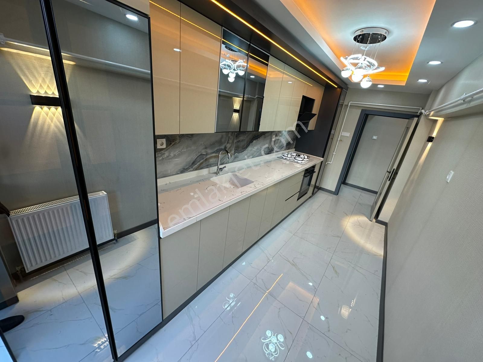 Akşemsettin Mah'de 3+1 Yüksek Giriş'te Full+full Yapılı Daire! - Görsel 4