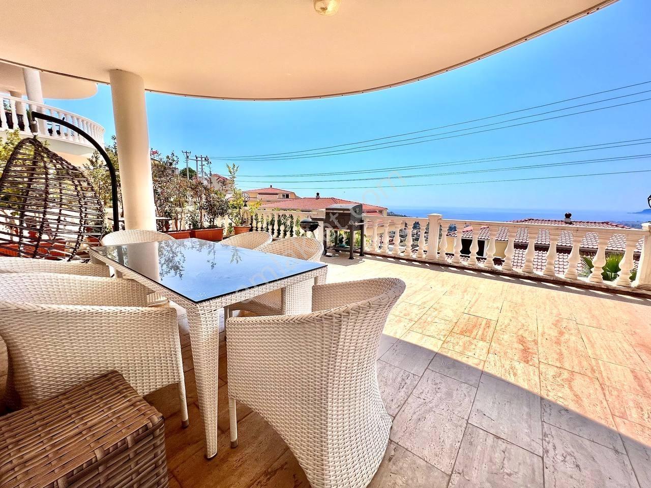 Alanya Kargıcakta Eşyalı, Kale Ve Deniz Manzaralı Lüks 3+1 Villa - Görsel 30