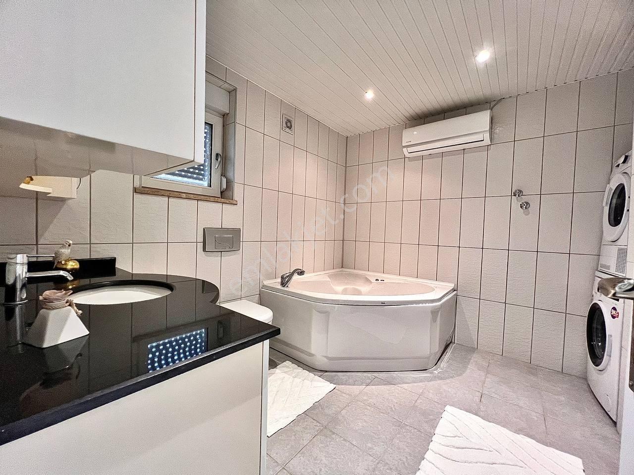 Alanya Kargıcakta Eşyalı, Kale Ve Deniz Manzaralı Lüks 3+1 Villa - Görsel 16