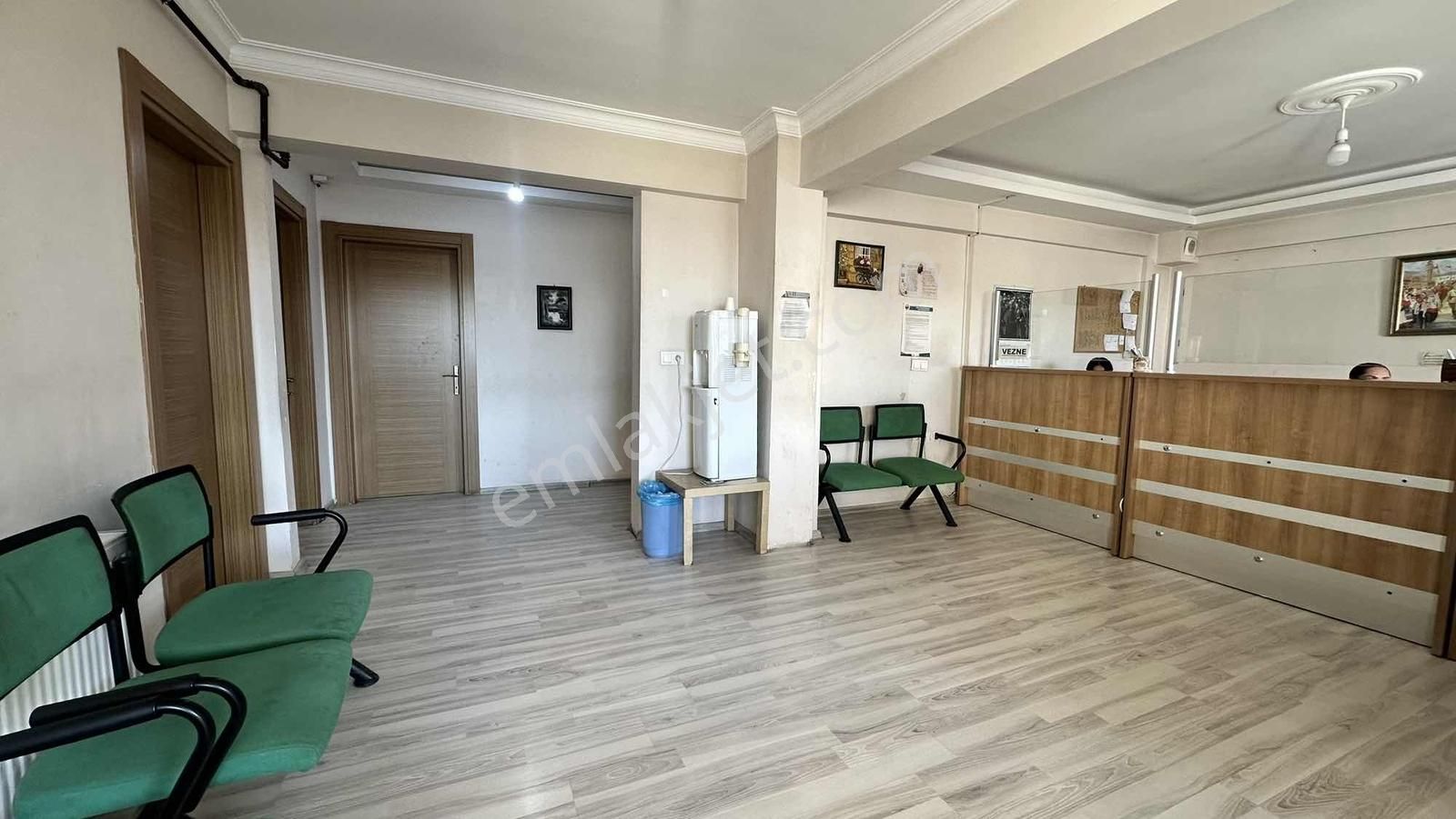 Turyap'tan Caddede Tabela Değeri Yüksek Teraslı Satılık Daire - Görsel 24