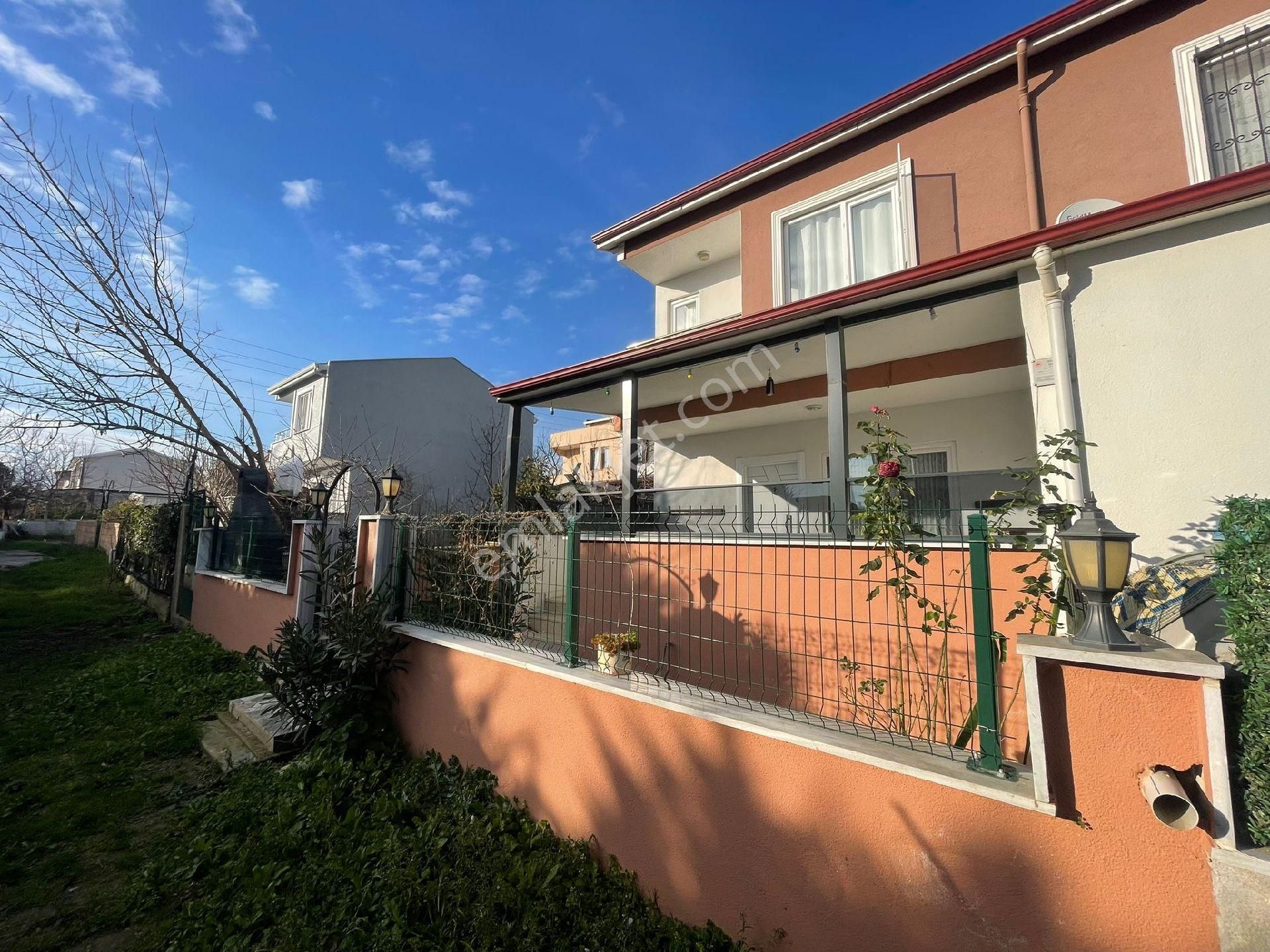 Kartallar'dan İki Katlı Merkezde Masrafsız Teraslı Bahçeli Yazlık Villa - Görsel 4