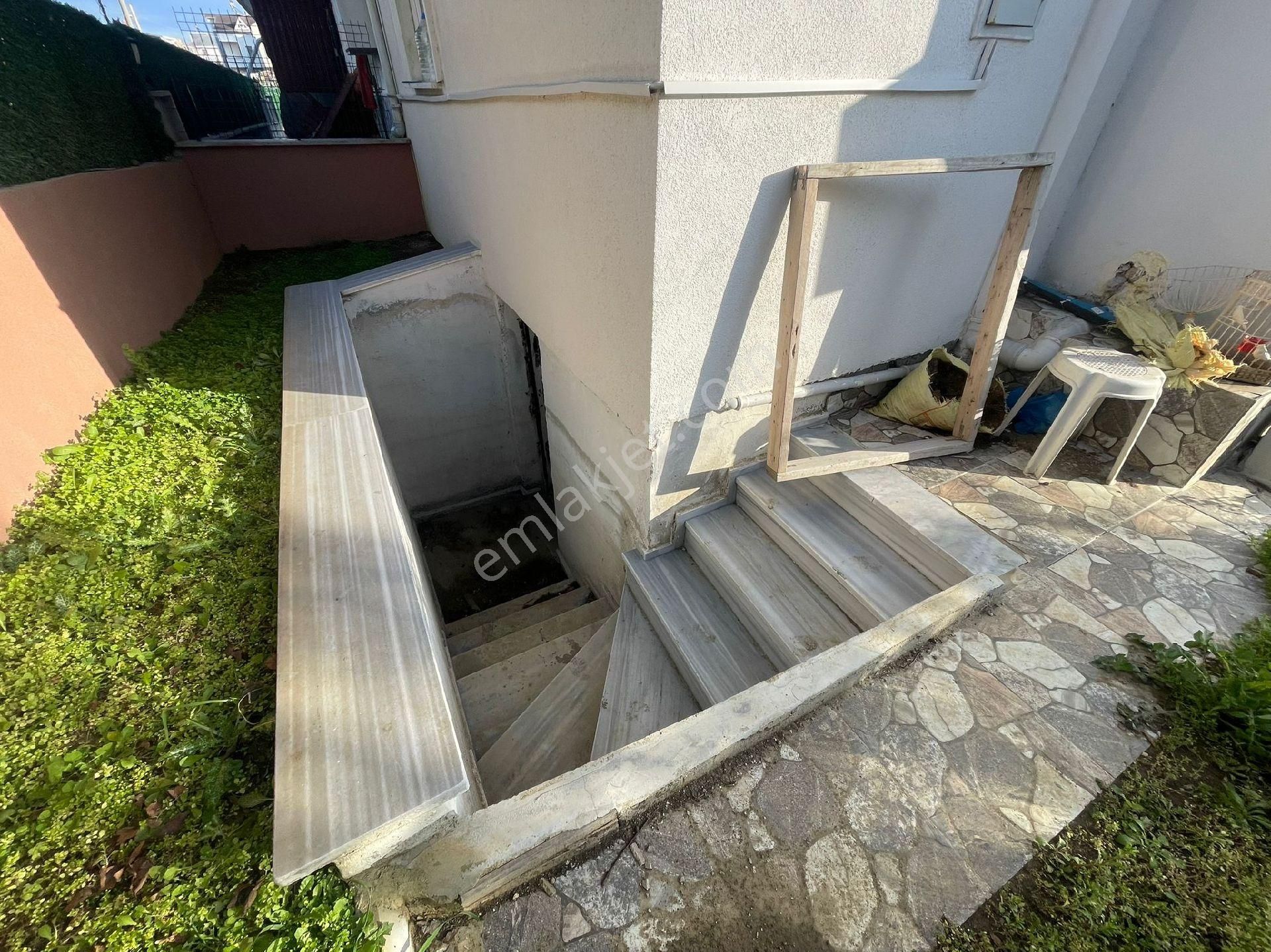 Kartallar'dan İki Katlı Merkezde Masrafsız Teraslı Bahçeli Yazlık Villa - Görsel 30