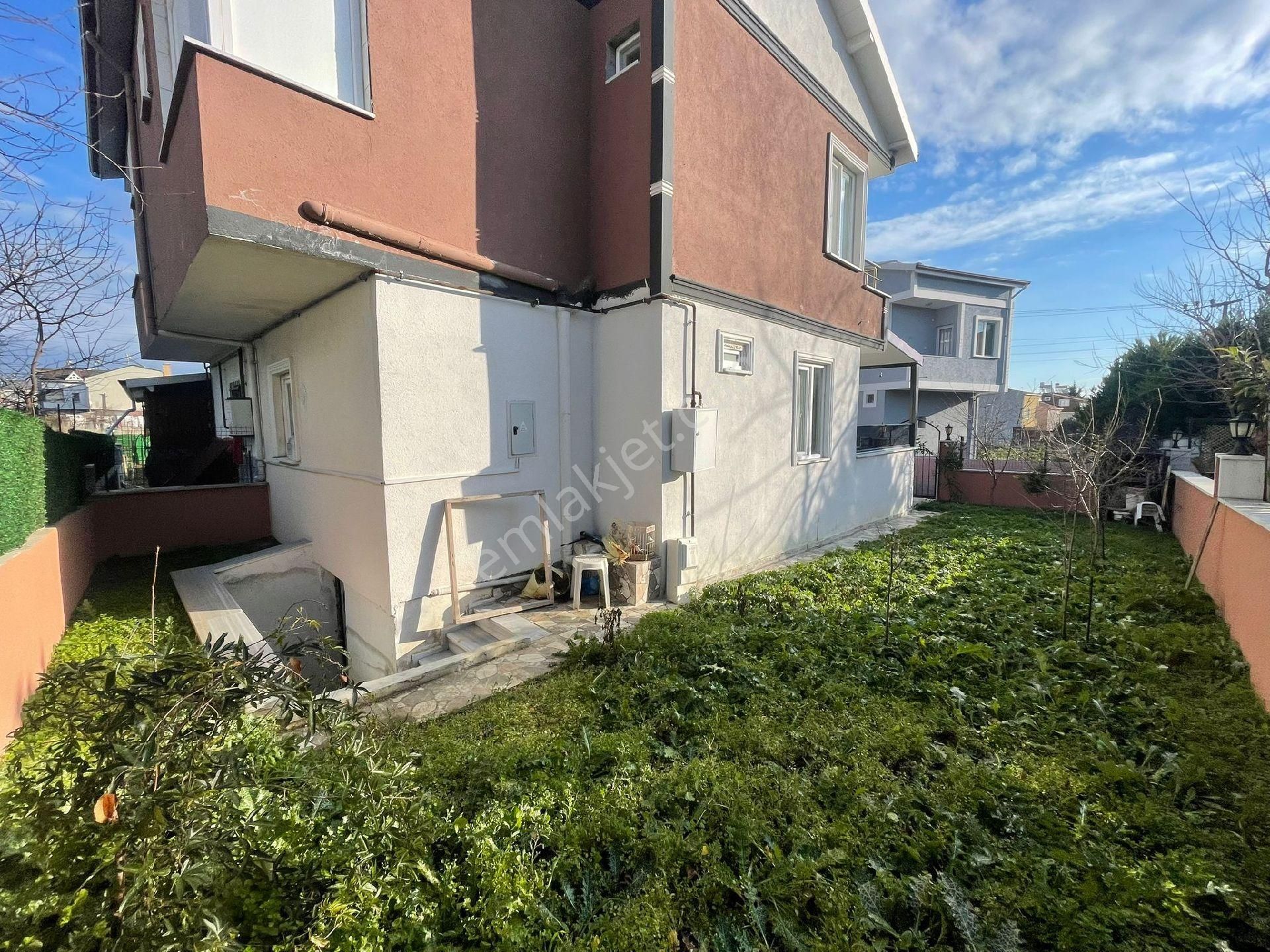 Kartallar'dan İki Katlı Merkezde Masrafsız Teraslı Bahçeli Yazlık Villa - Görsel 6