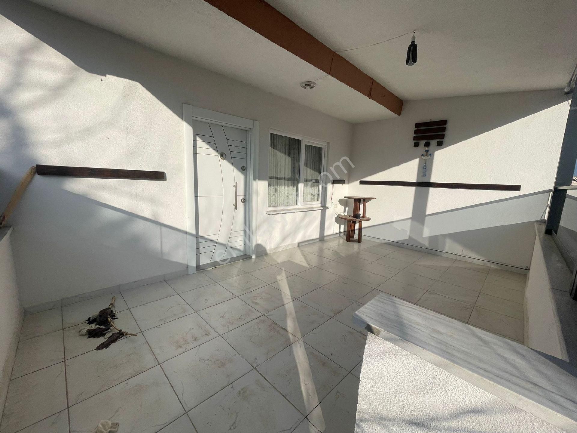 Kartallar'dan İki Katlı Merkezde Masrafsız Teraslı Bahçeli Yazlık Villa - Görsel 10