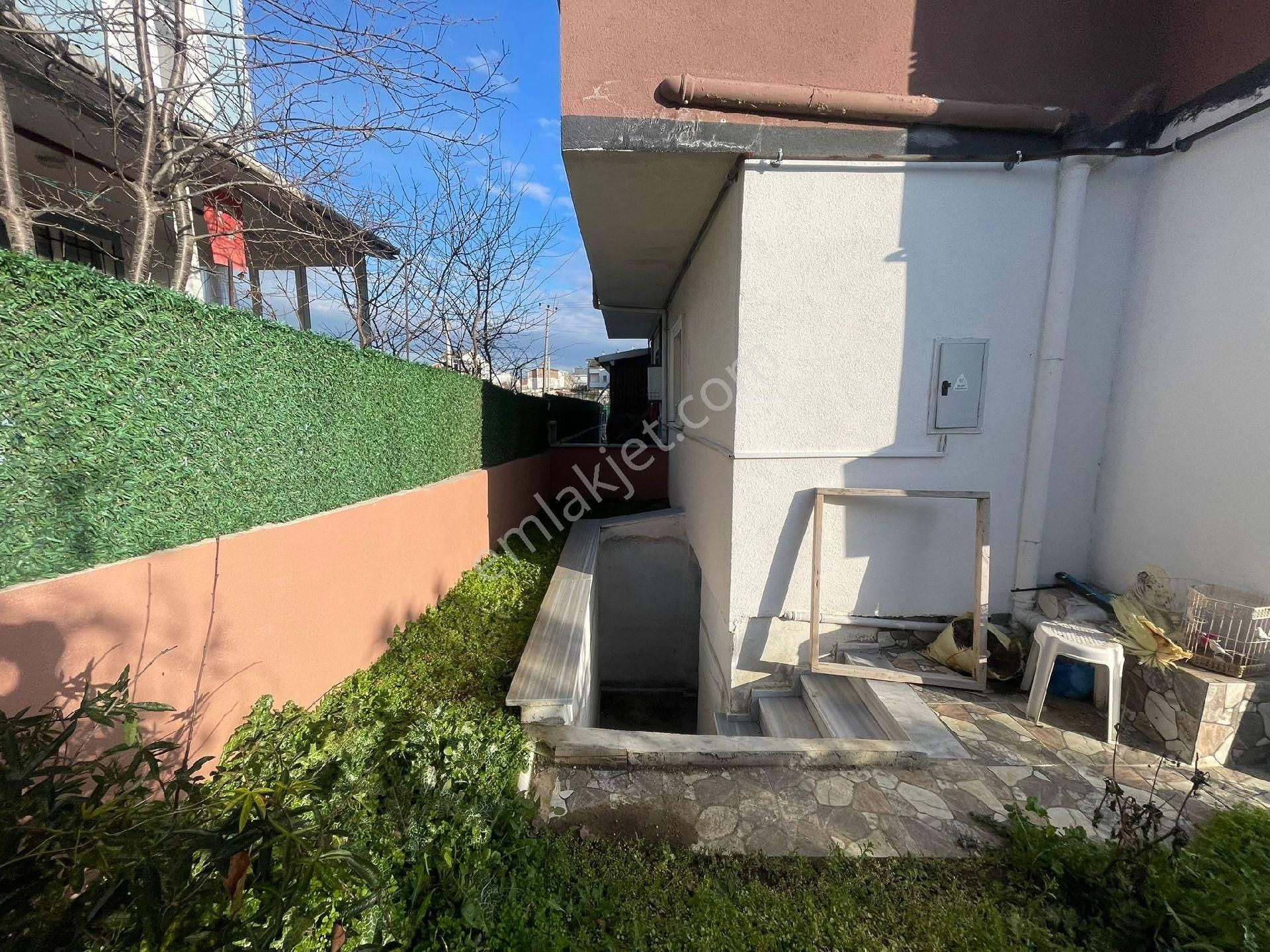 Kartallar'dan İki Katlı Merkezde Masrafsız Teraslı Bahçeli Yazlık Villa - Görsel 31