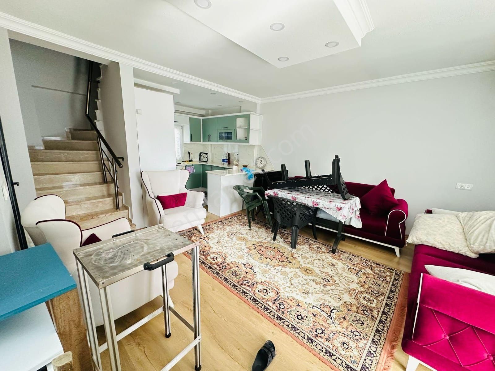 Kartallar'dan İki Katlı Merkezde Masrafsız Teraslı Bahçeli Yazlık Villa - Görsel 13