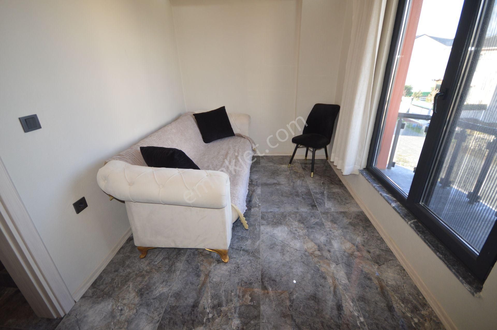 Kocaali De Havuzlu Köşe Parsel 4+1 Villa - Görsel 33