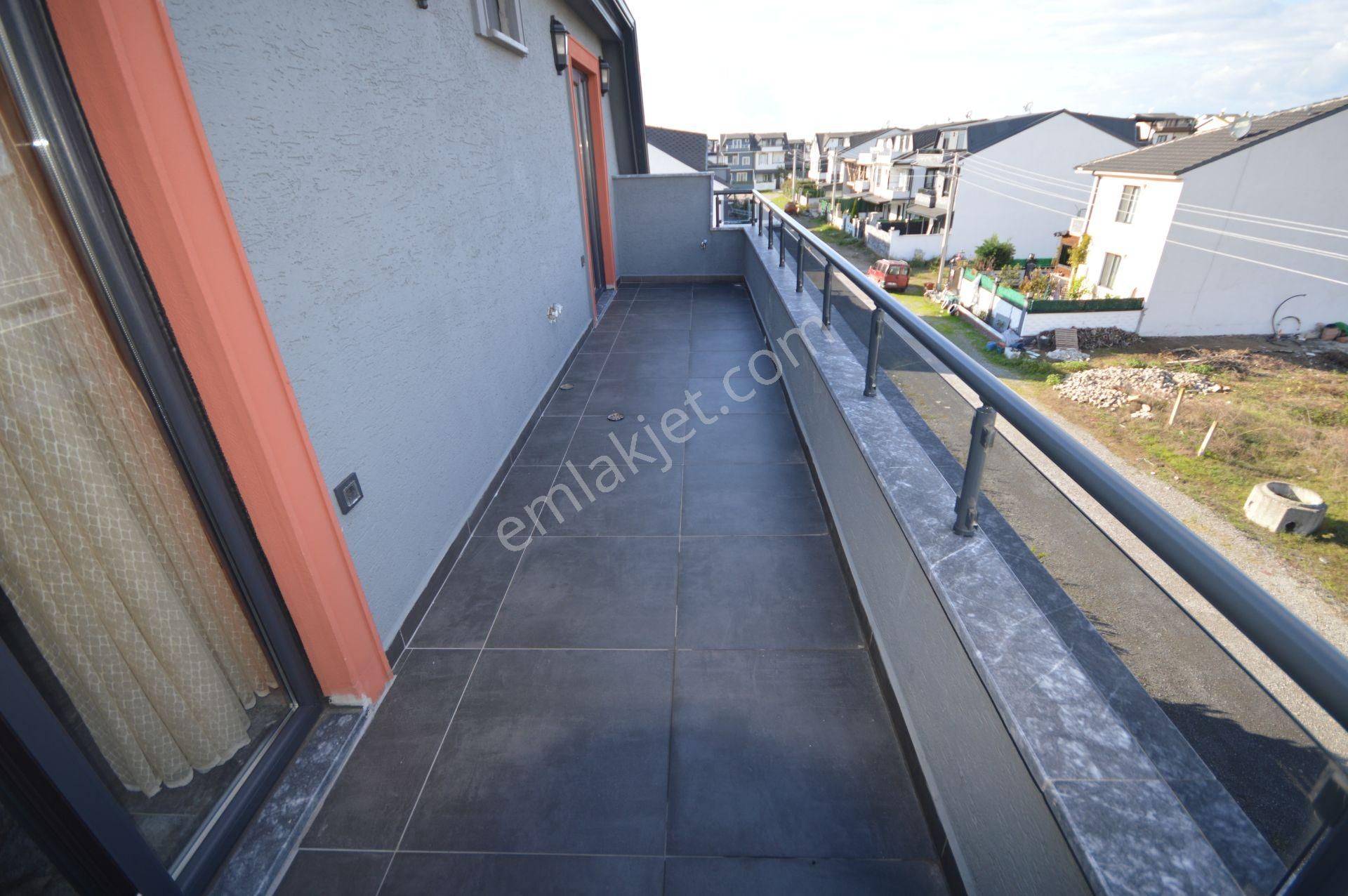 Kocaali De Havuzlu Köşe Parsel 4+1 Villa - Görsel 24