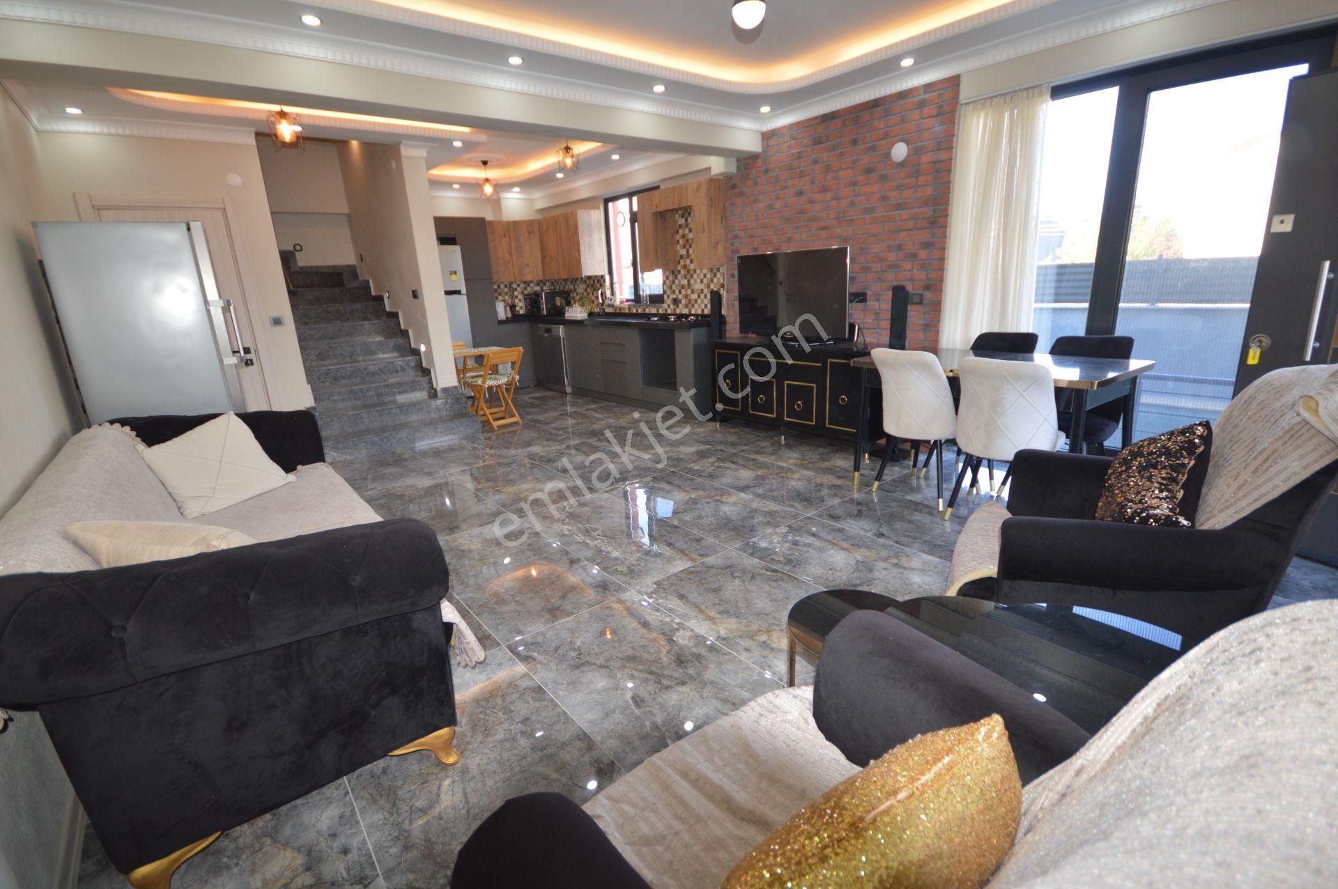 Kocaali De Havuzlu Köşe Parsel 4+1 Villa - Görsel 22