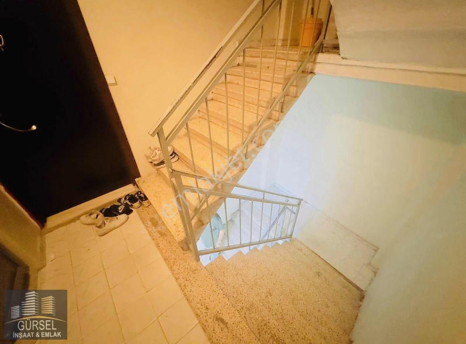 Mehmetakif Mah Satılık Eski Yapı Bakımlı 3.kat 85 M2 - Görsel 5