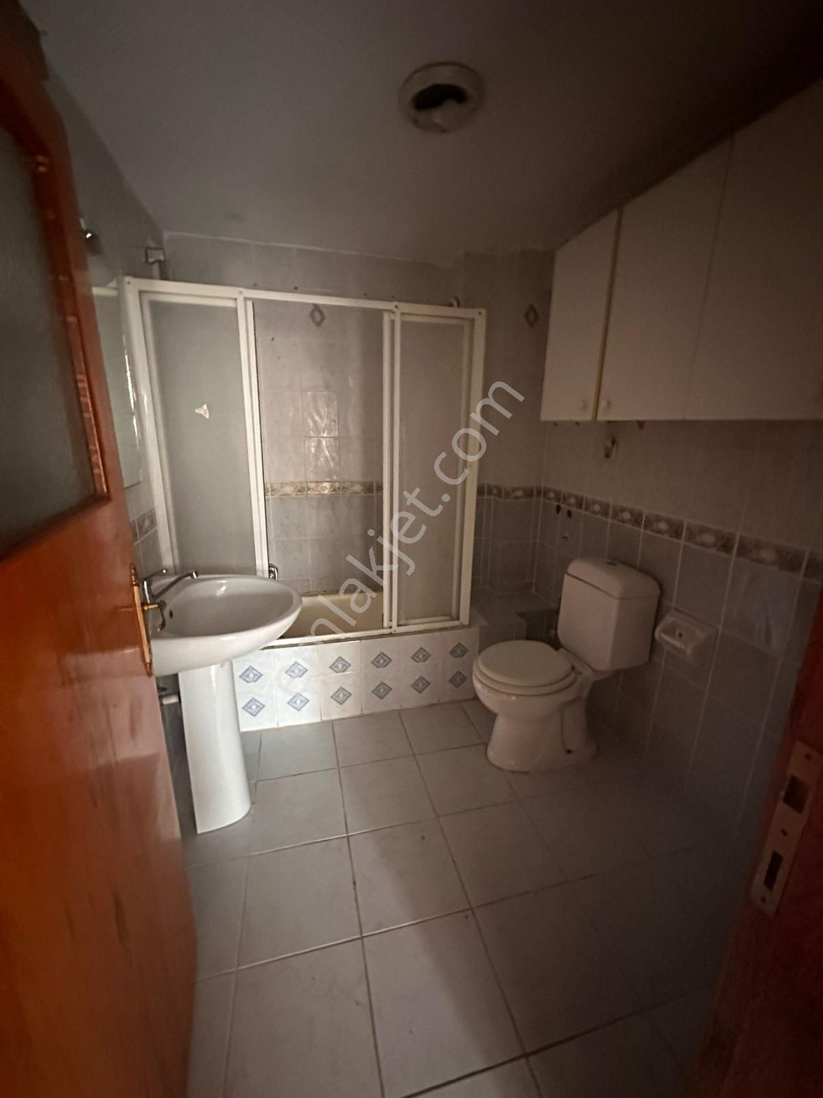 Kiralık 3+1 25 Yıllık Daire - Görsel 11