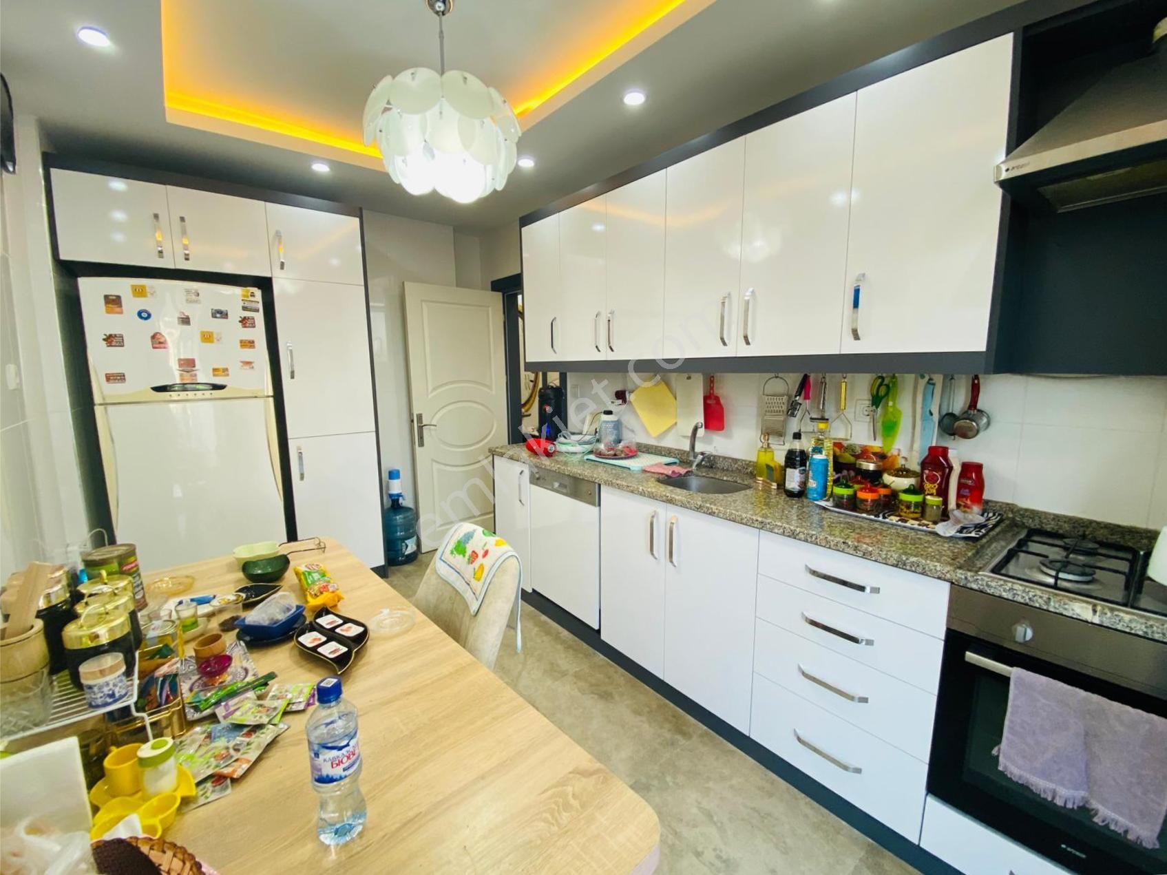 Ethereal'den Menderes'te Havuzlu Site İçi Geniş Full Yapılı 3+1 - Görsel 11