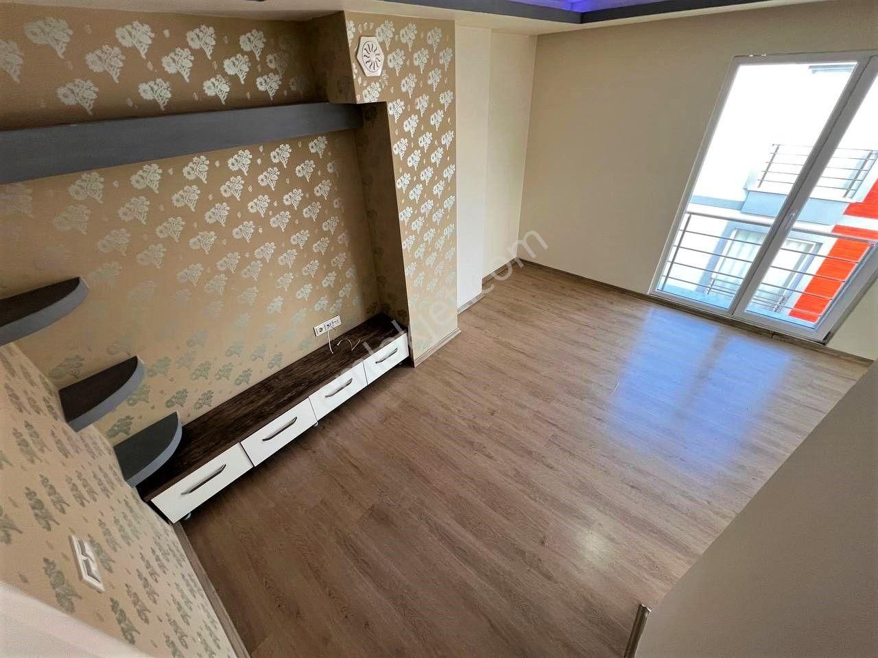 🟠🟠alfa'dan Akçay'da Satılık Ön Cephe Ebeveyn Banyolu Ayrı Mutfak Asansörlü 2+1 Geniş Daire - Görsel 2