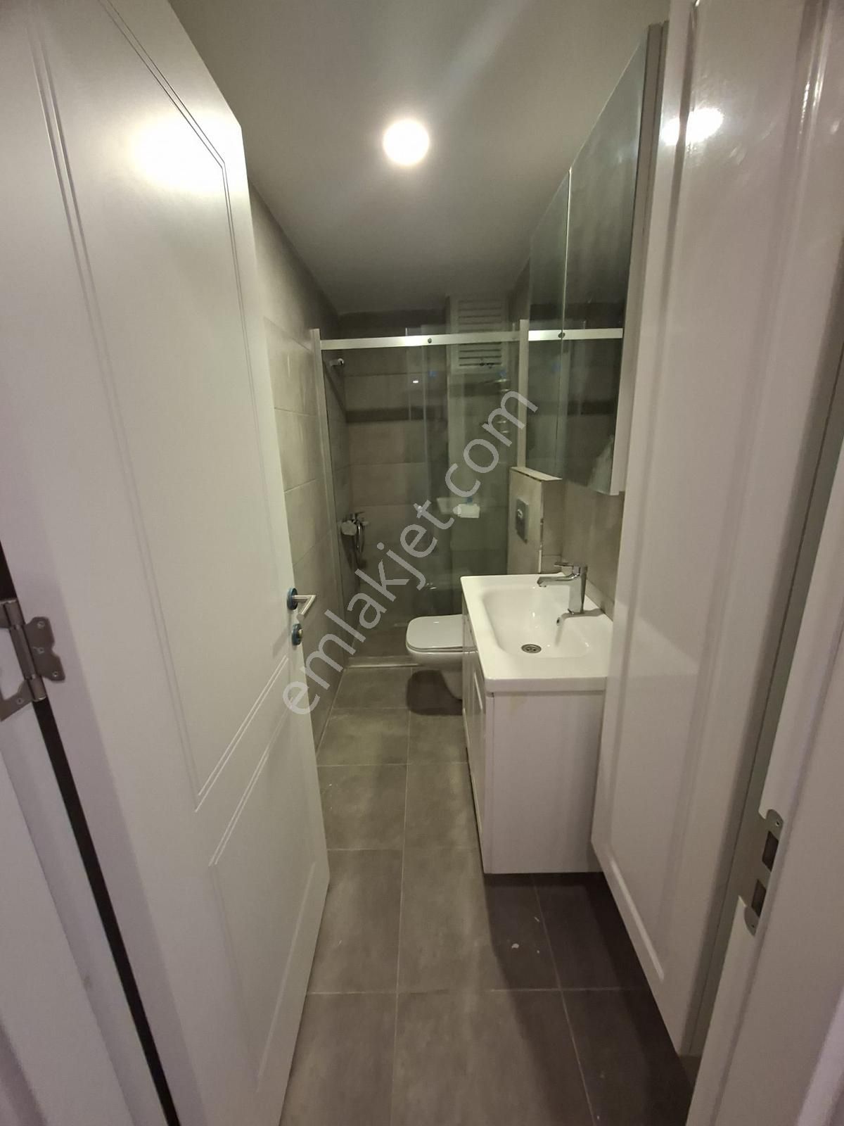 Metro Yakın Sıfır Binada 1. Kat 2+1 Odalı Satılık Daire - Görsel 13