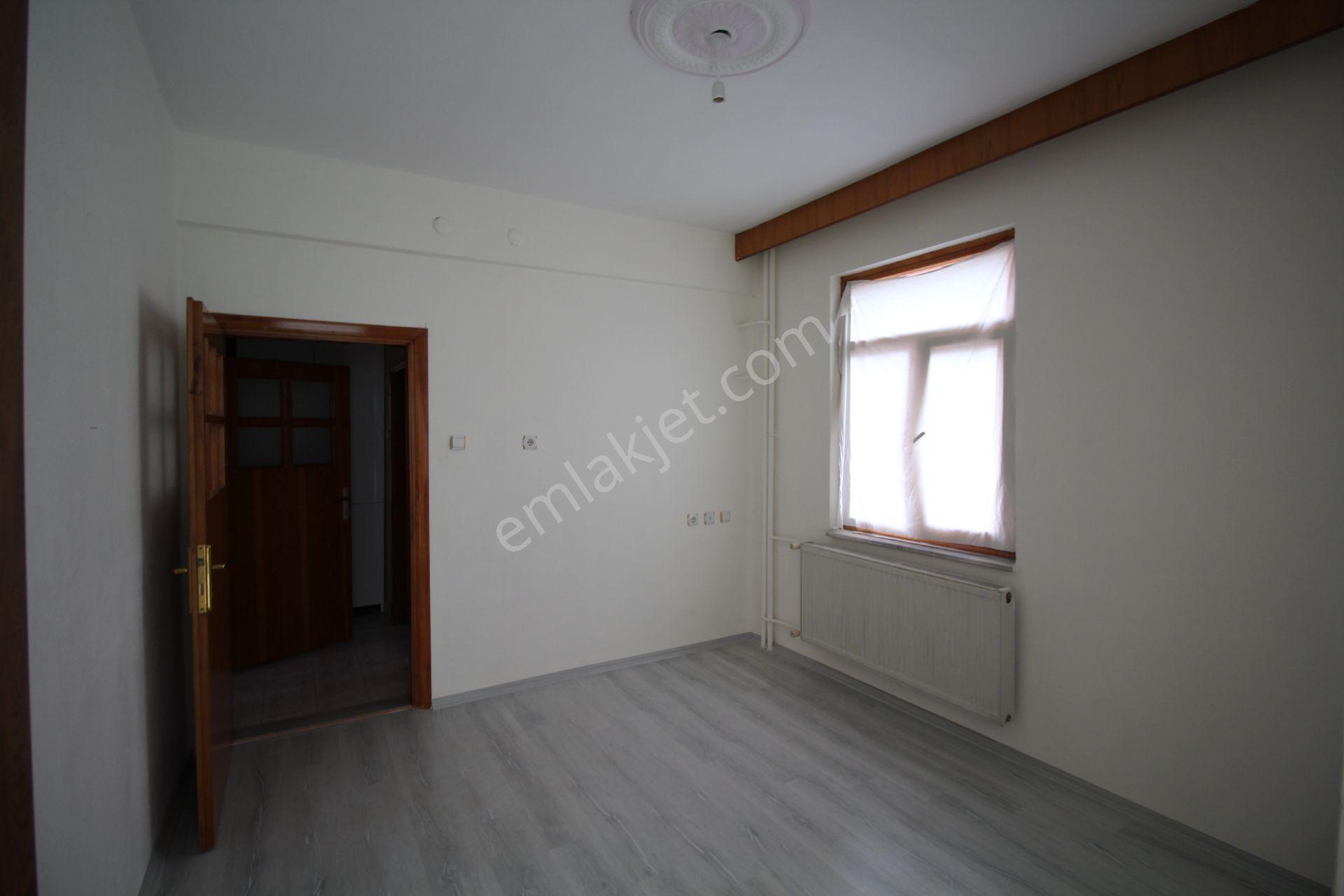 Aksaray Bahçeli Mahallesinde Kiralık Temiz 3+1 Kiralık Daire - Görsel 29