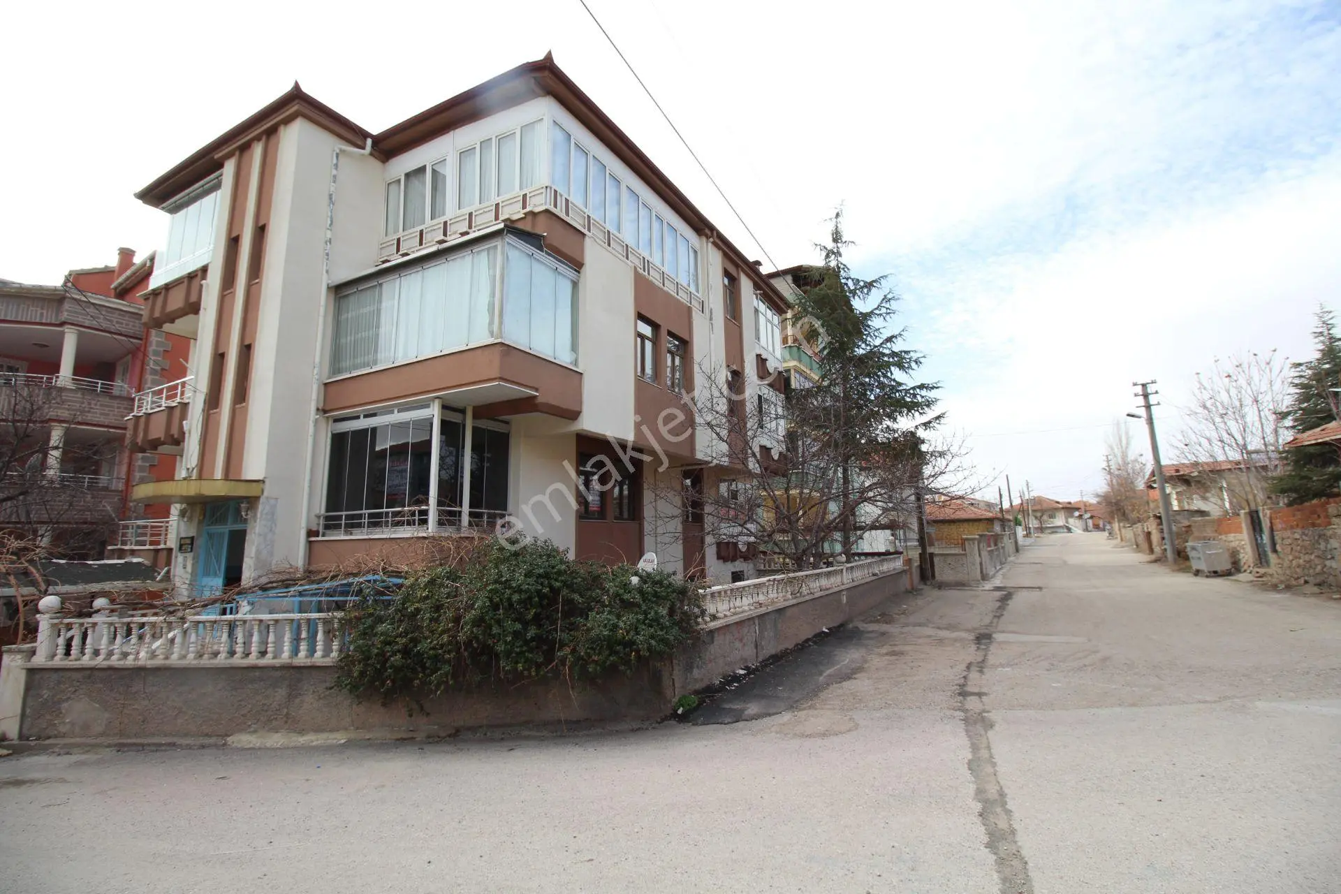 Aksaray Bahçeli Mahallesinde Kiralık Temiz 3+1 Kiralık Daire - Görsel 4