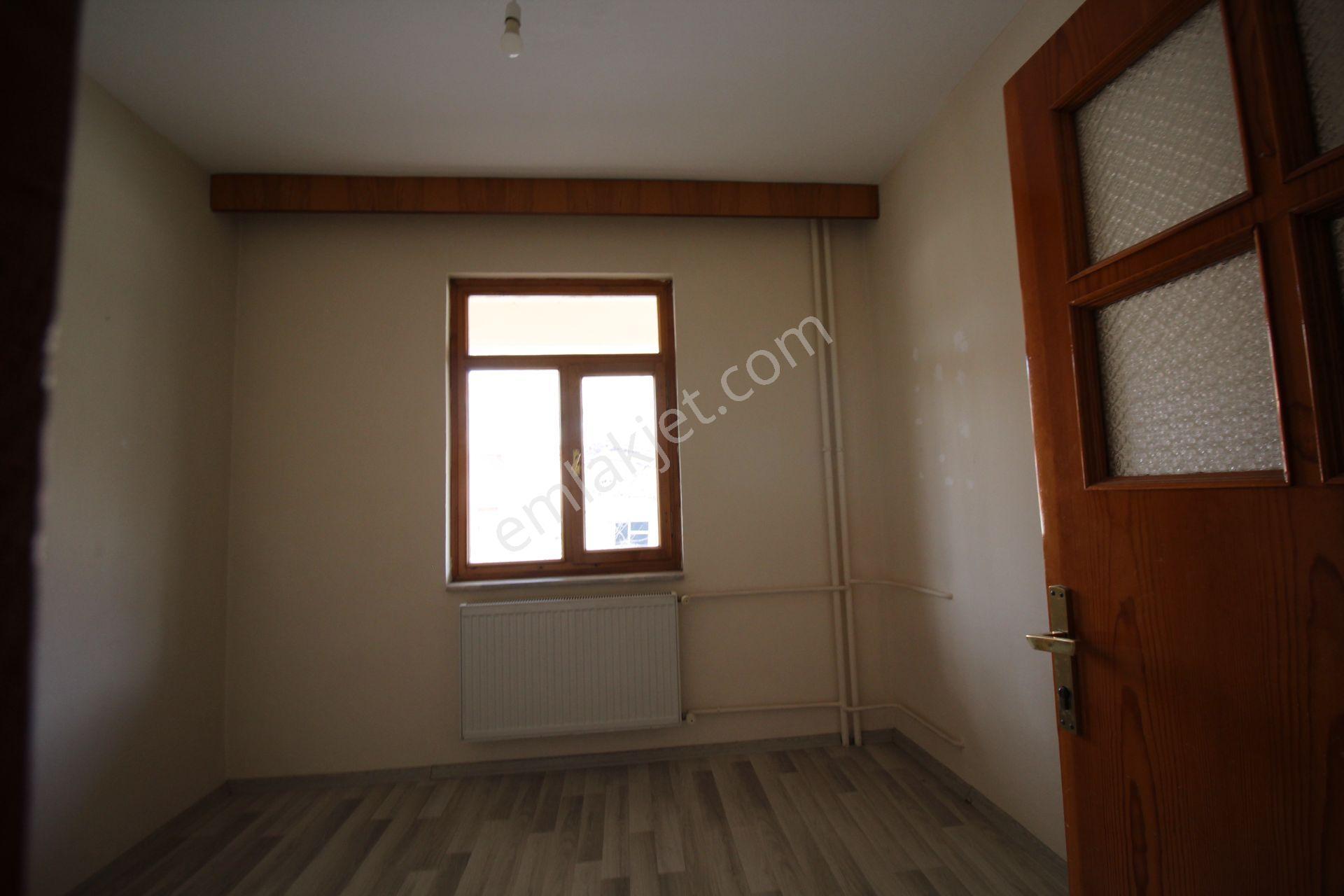 Aksaray Bahçeli Mahallesinde Kiralık Temiz 3+1 Kiralık Daire - Görsel 25