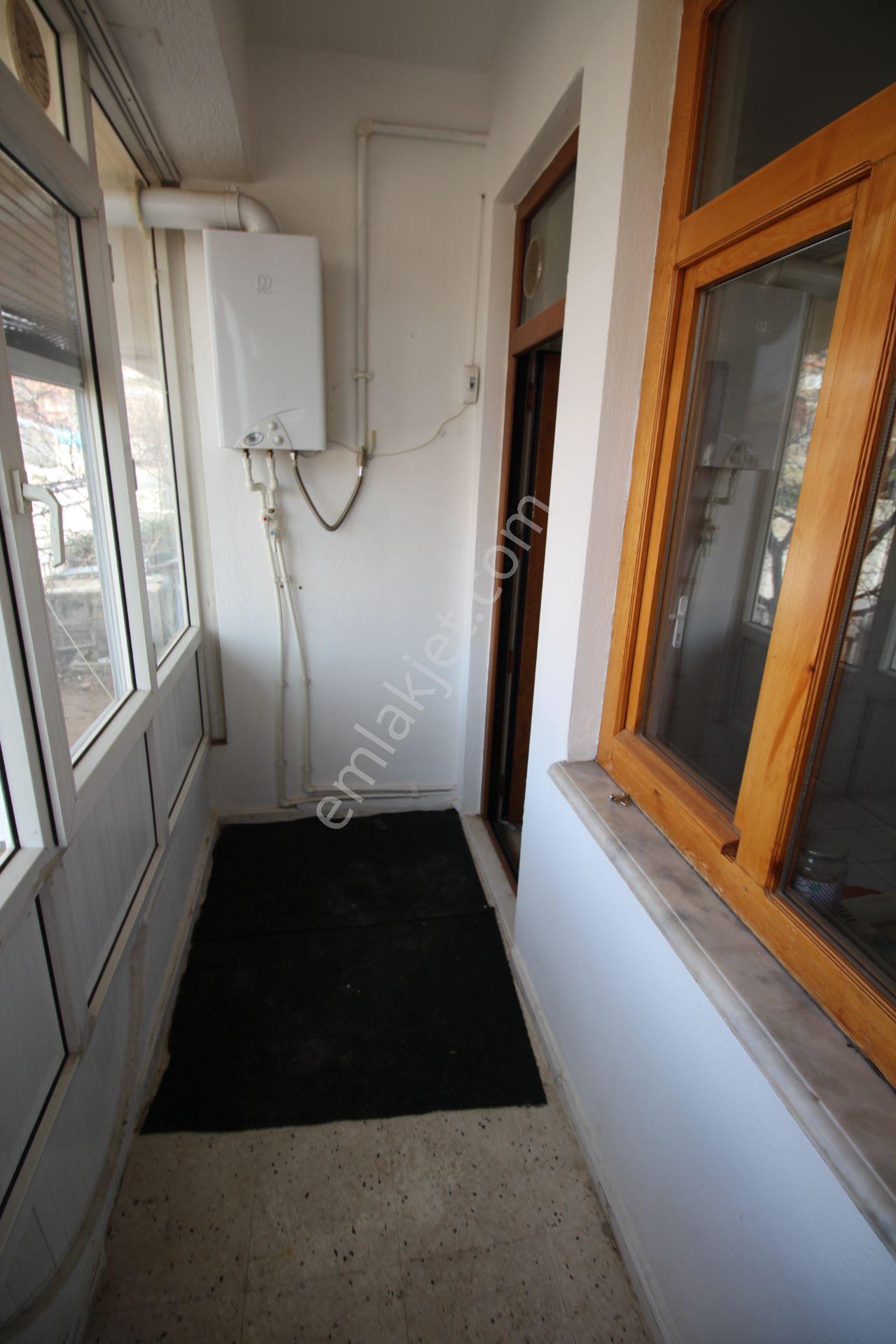 Aksaray Bahçeli Mahallesinde Kiralık Temiz 3+1 Kiralık Daire - Görsel 15