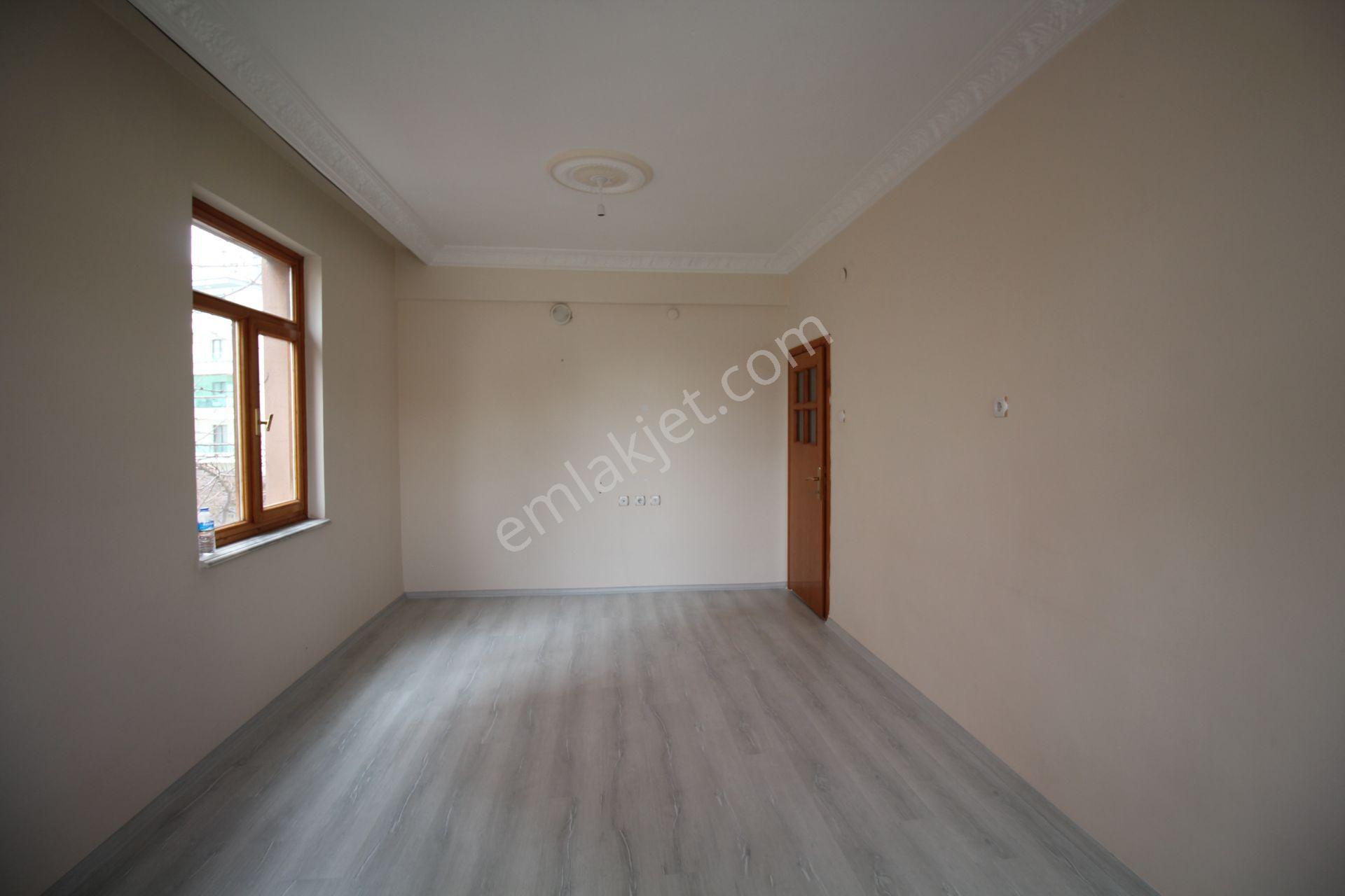 Aksaray Bahçeli Mahallesinde Kiralık Temiz 3+1 Kiralık Daire - Görsel 22