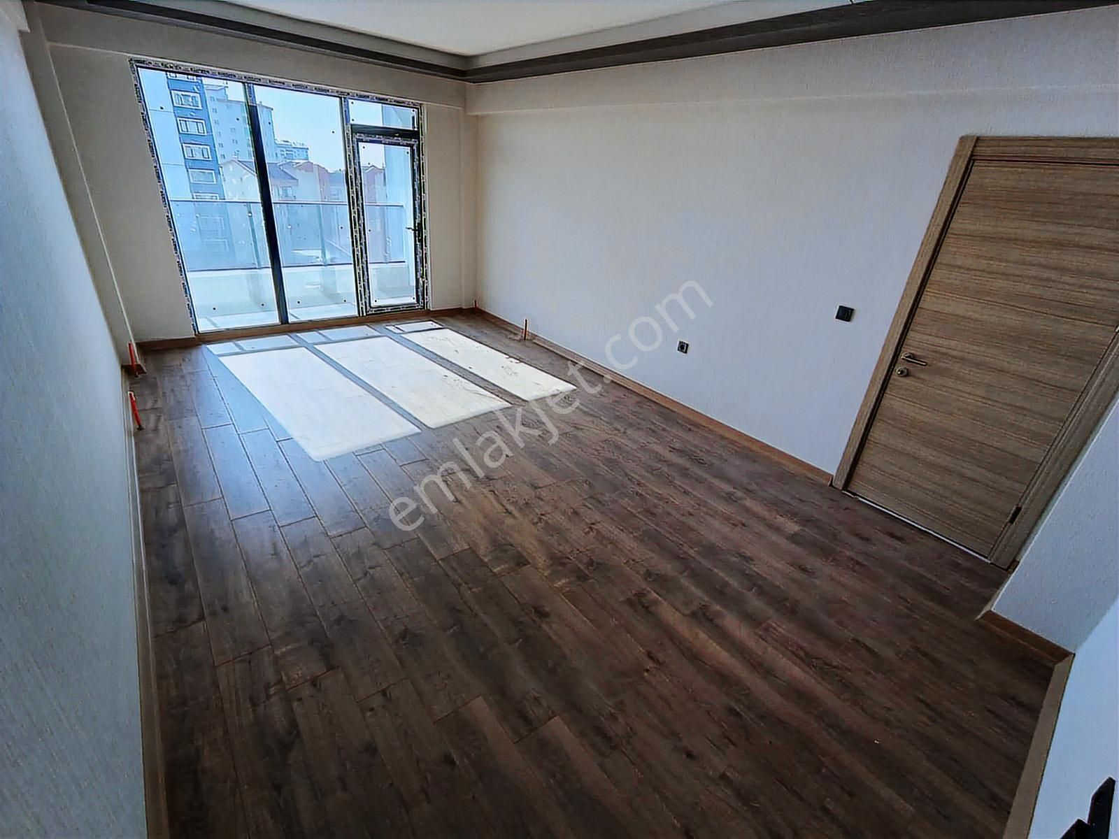 Güventepe Mahallesi'nde Ebeveyn Banyolu Sıfır 3+1 *giriş Kat* - Görsel 4