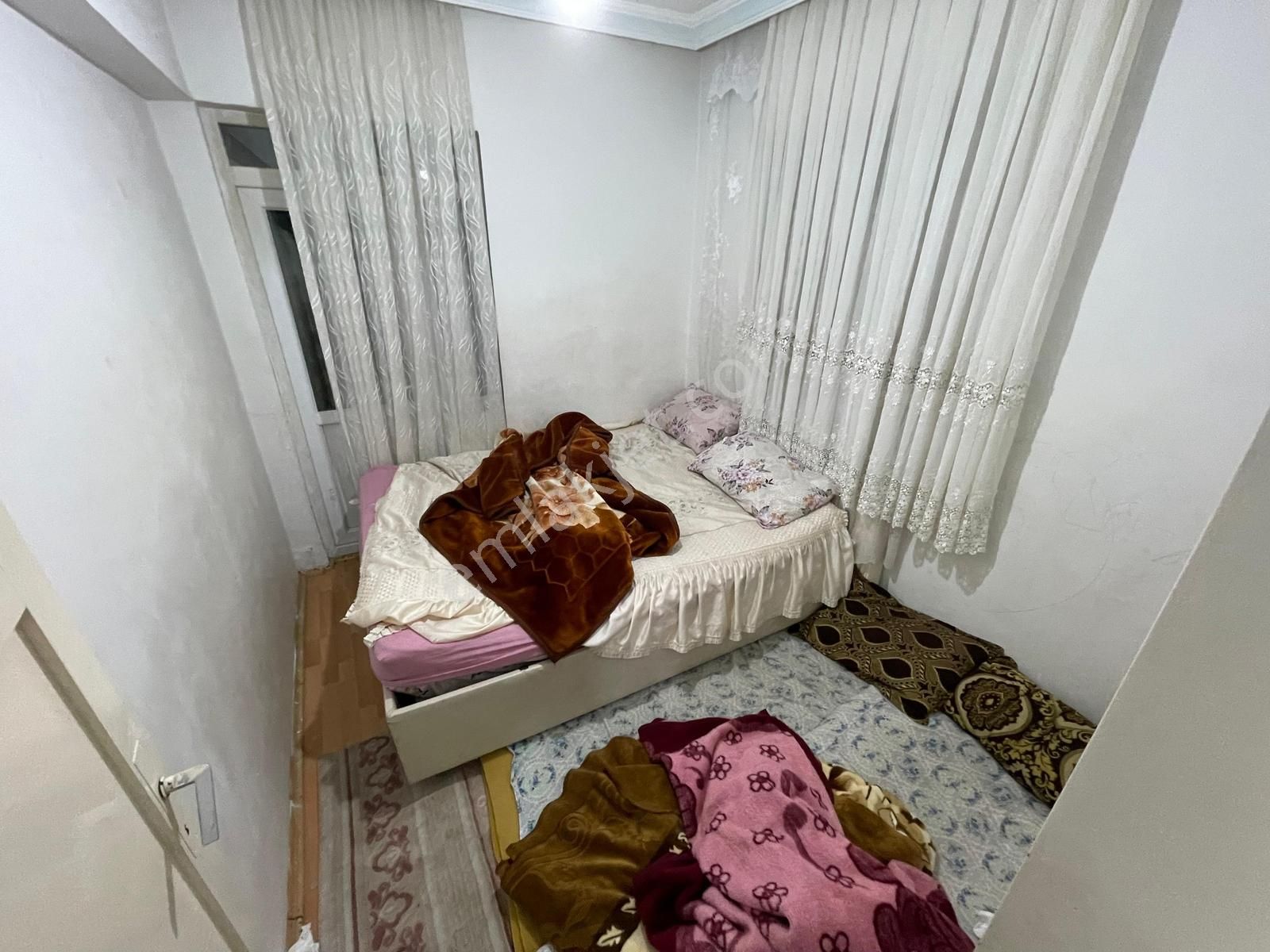 Karşıyaka'da Bu Fiyata Kaçırılmaz Fırsat Ara Katta 3+1 Satılık - Görsel 13